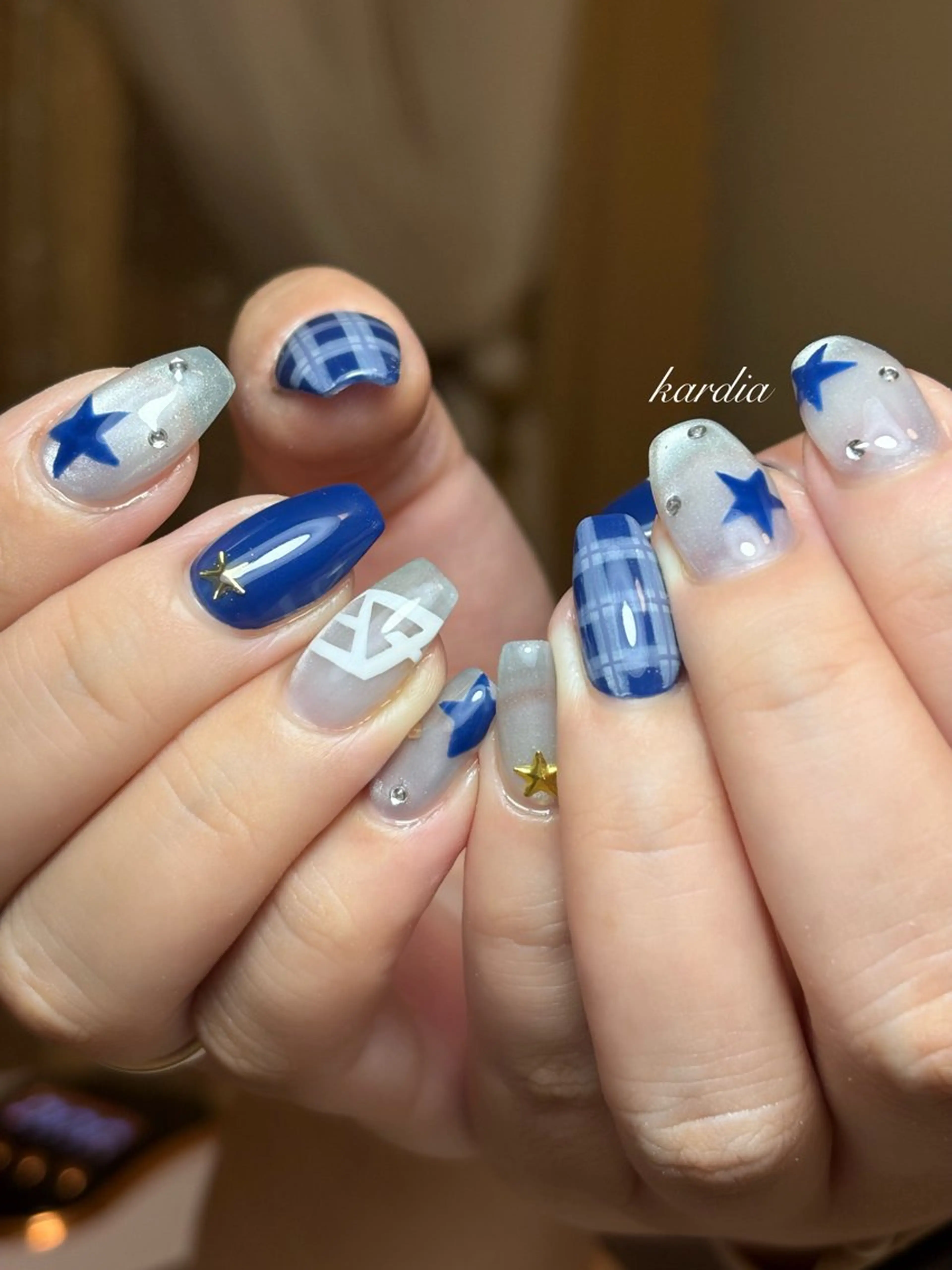 ネイル ハンドネイル καρδιά -ｶﾙﾃﾞｨｱ-のネイルデザイン