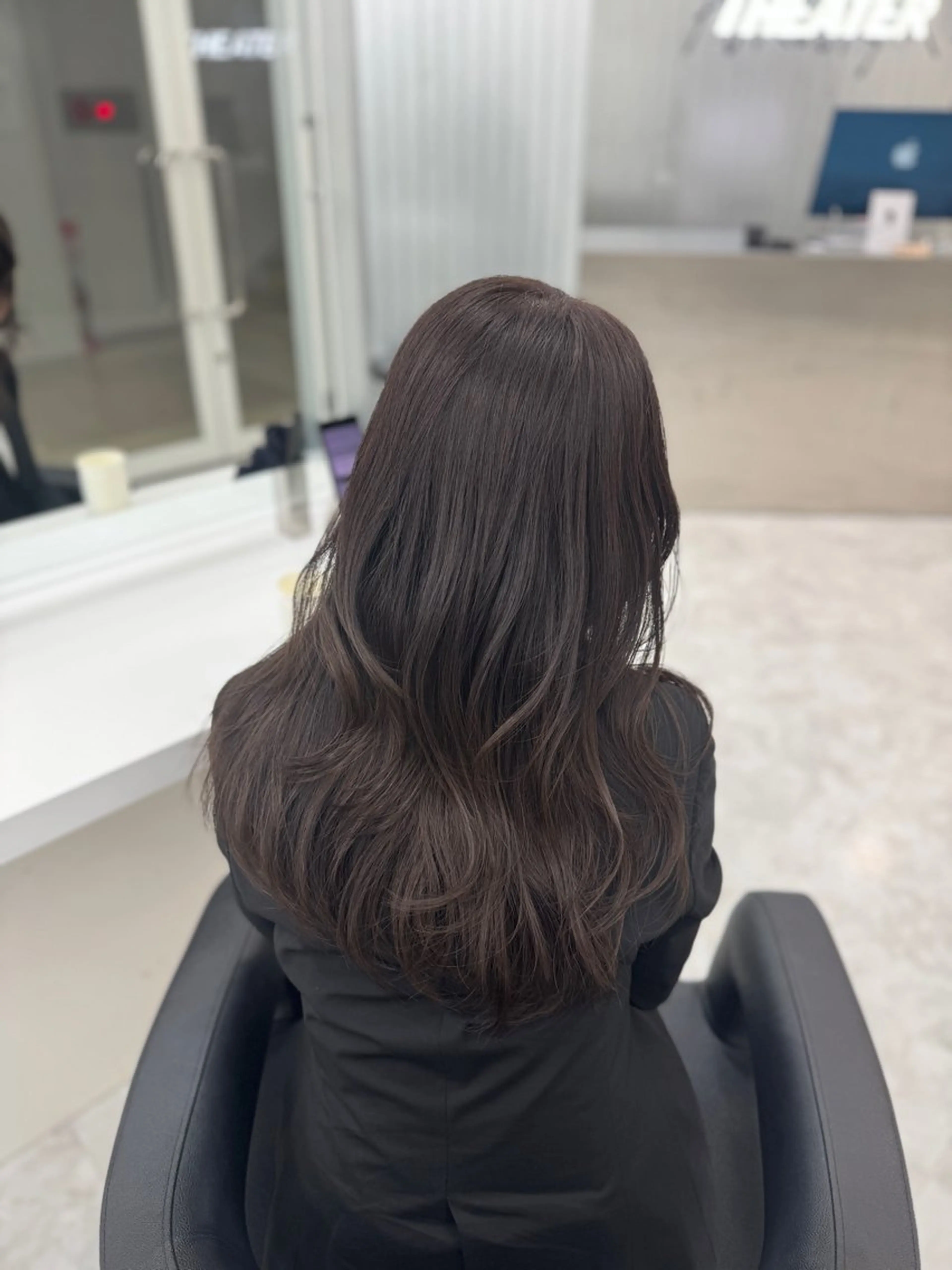 ミディアム カラー カット ヘアカラー トリートメント 藍斗｜透明感カラー /レイヤーのヘアスタイル