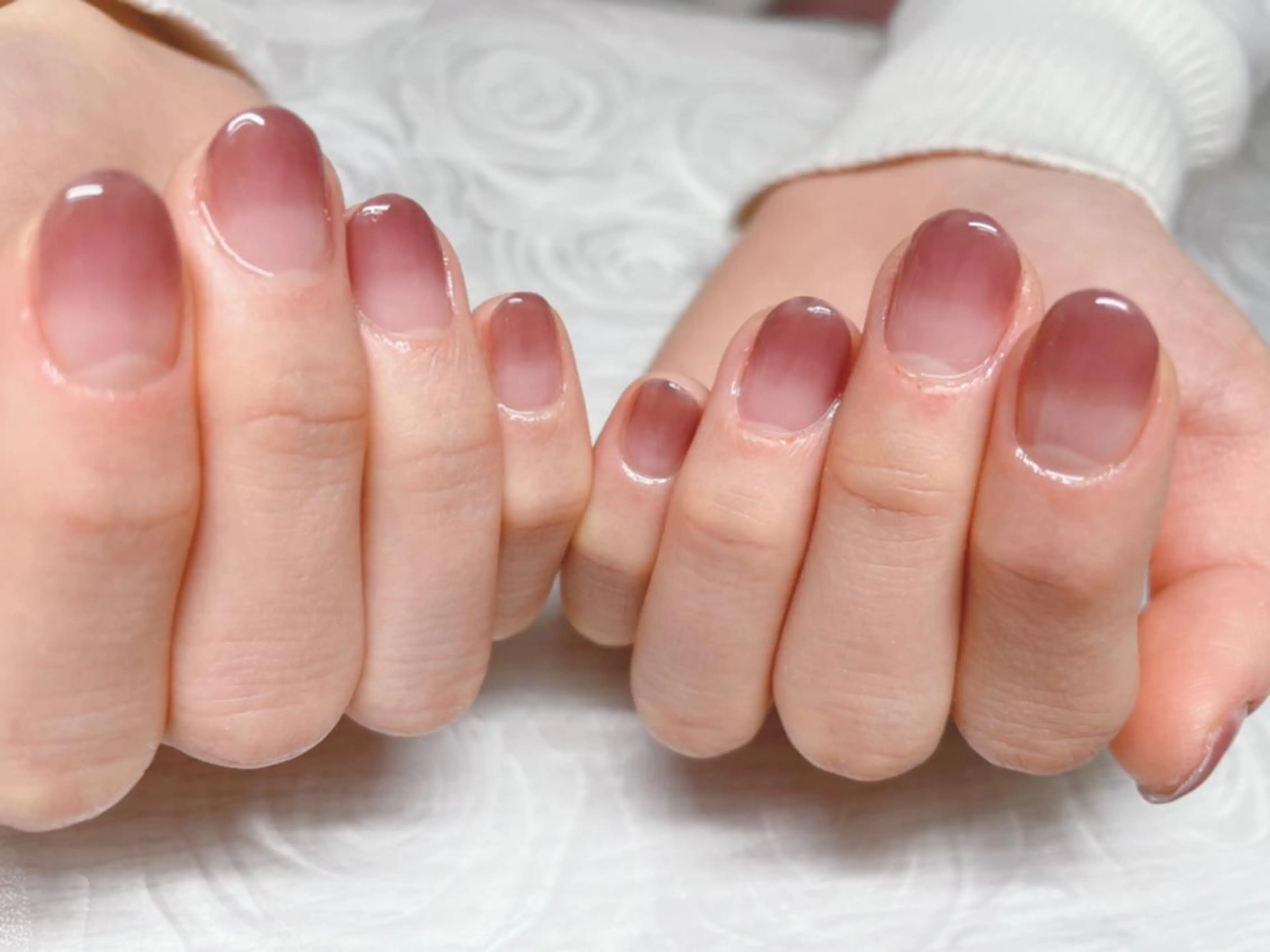 カラー ネイル グラデーションカラー グラデーション 芦辺 香奈のネイルデザイン