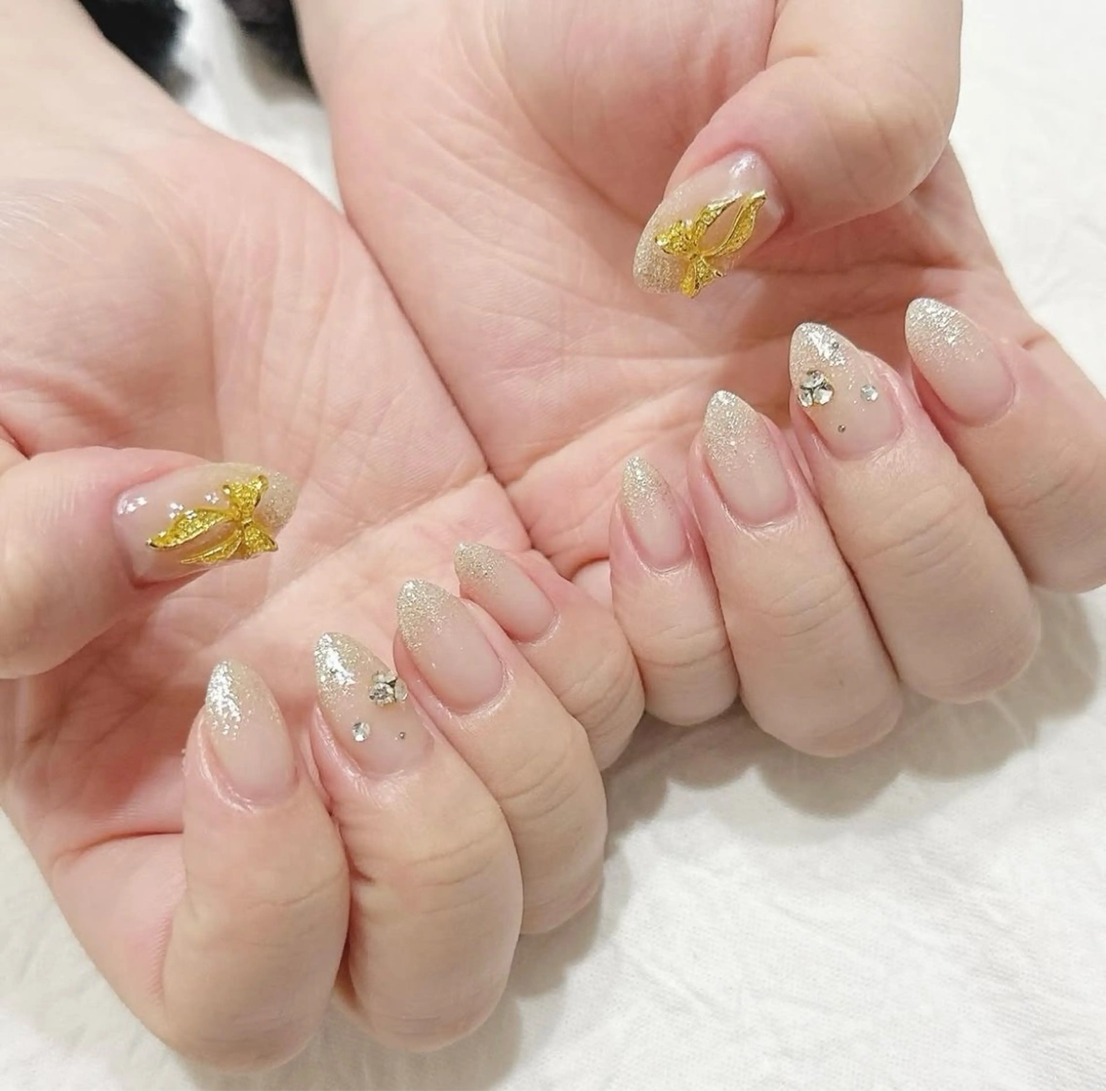 ネイル ストーンネイル ハンドネイル peaberry nailのネイルデザイン