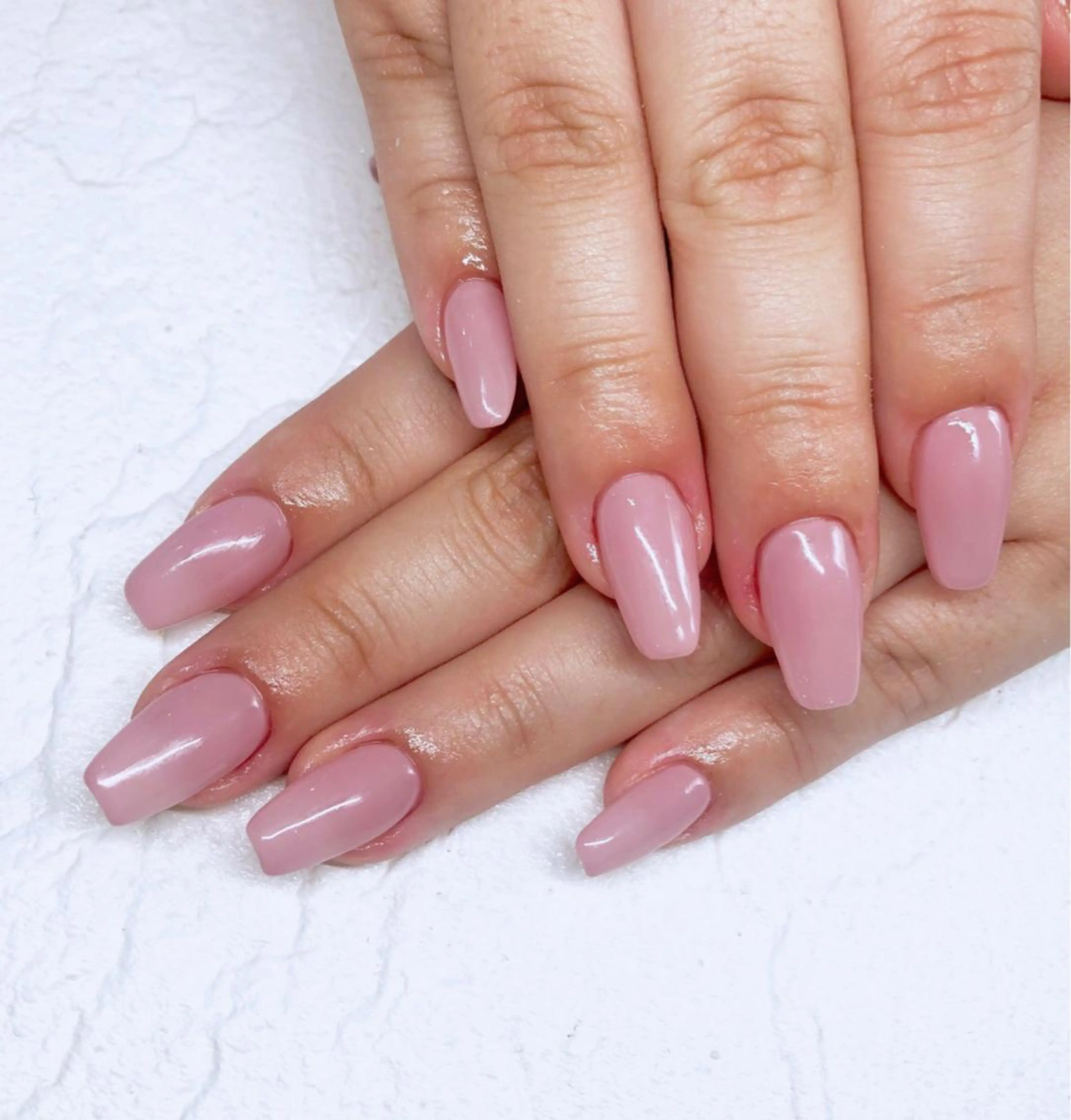 ネイル ハンドネイル クレアトゥール華 都賀店所属・三橋 結菜のネイルデザイン