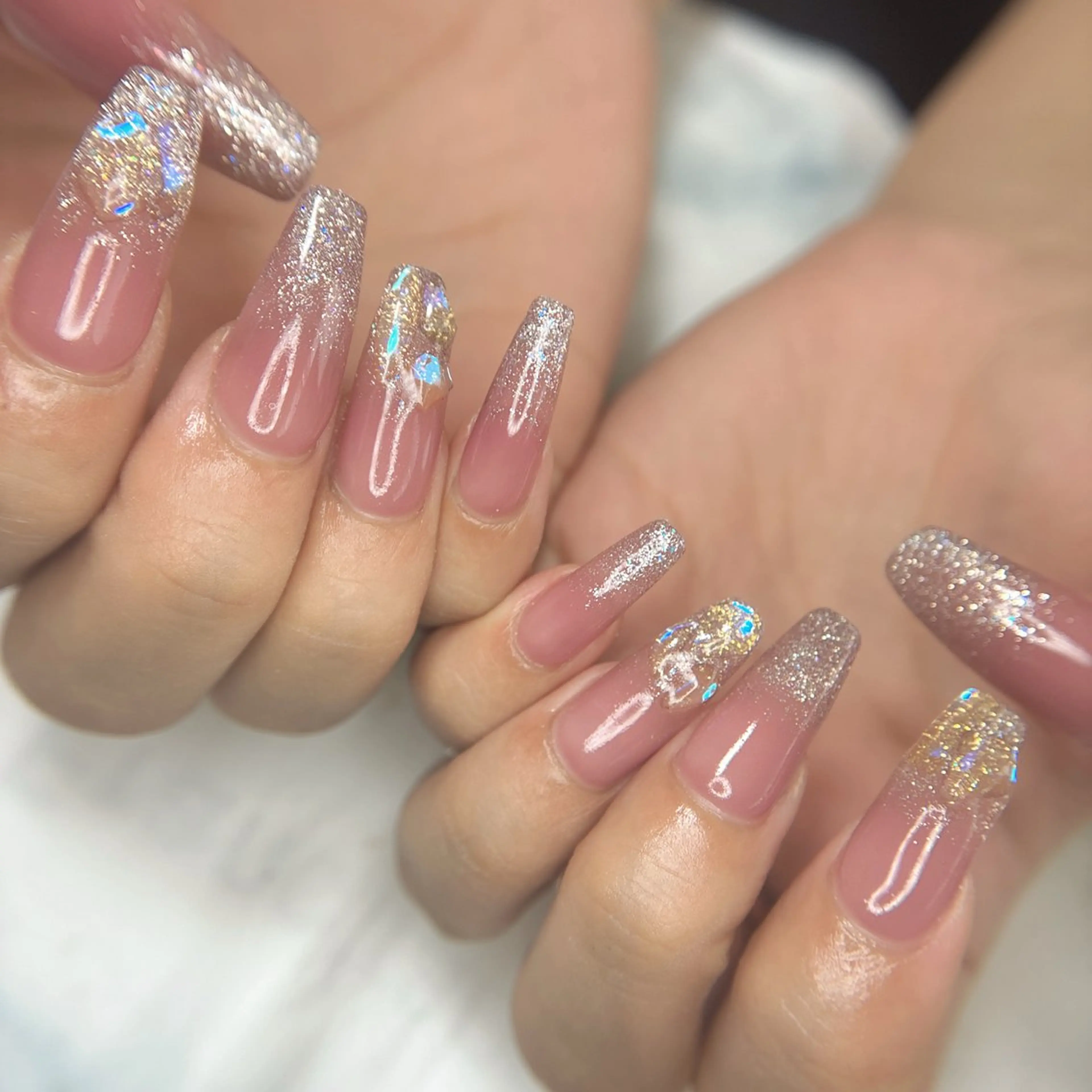 ネイル Nail Salon Dahlia所属・伊藤 紗樹のネイルデザイン