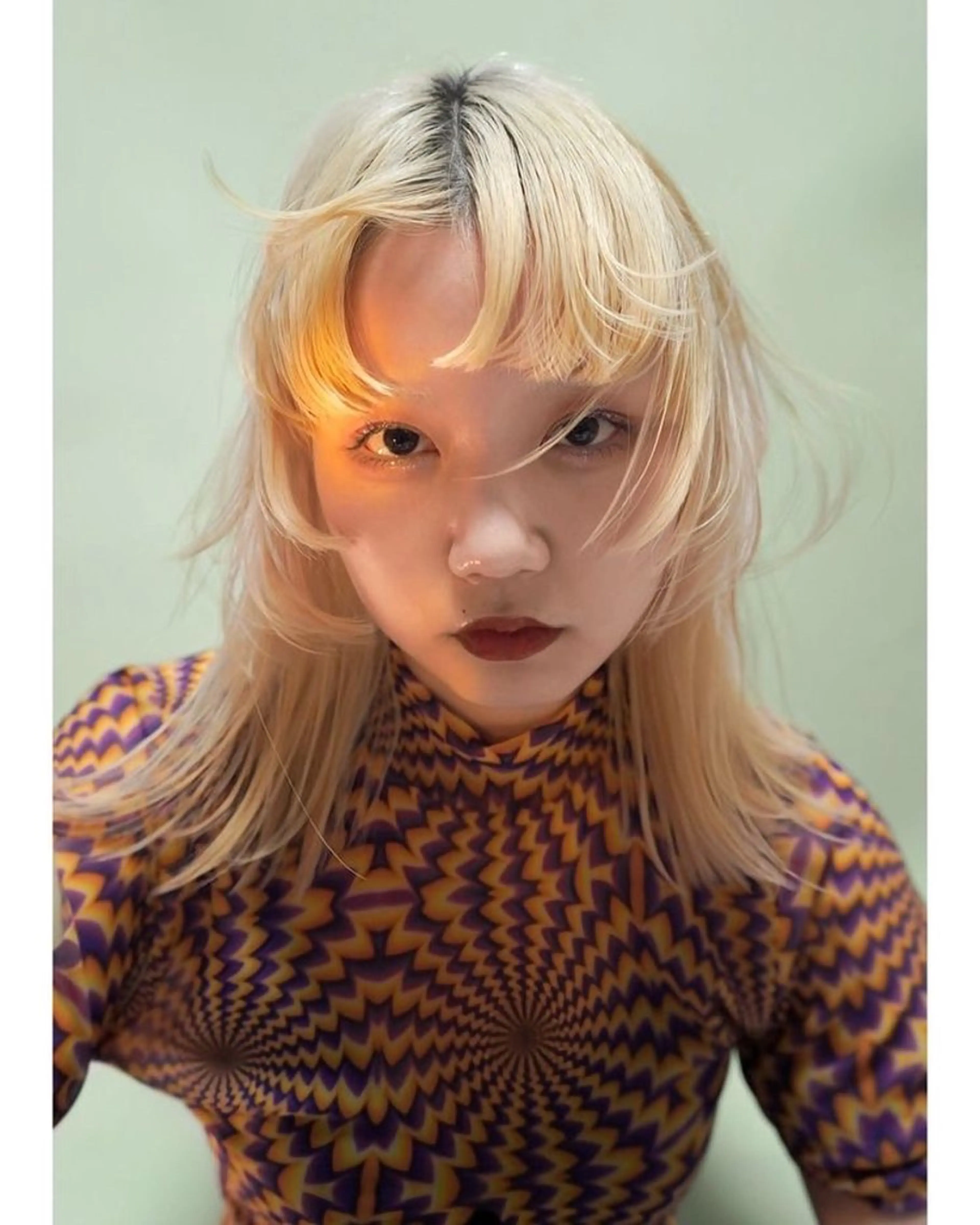 ミディアム レイヤーカット 透明感color🩵 MAYUKAのヘアスタイル