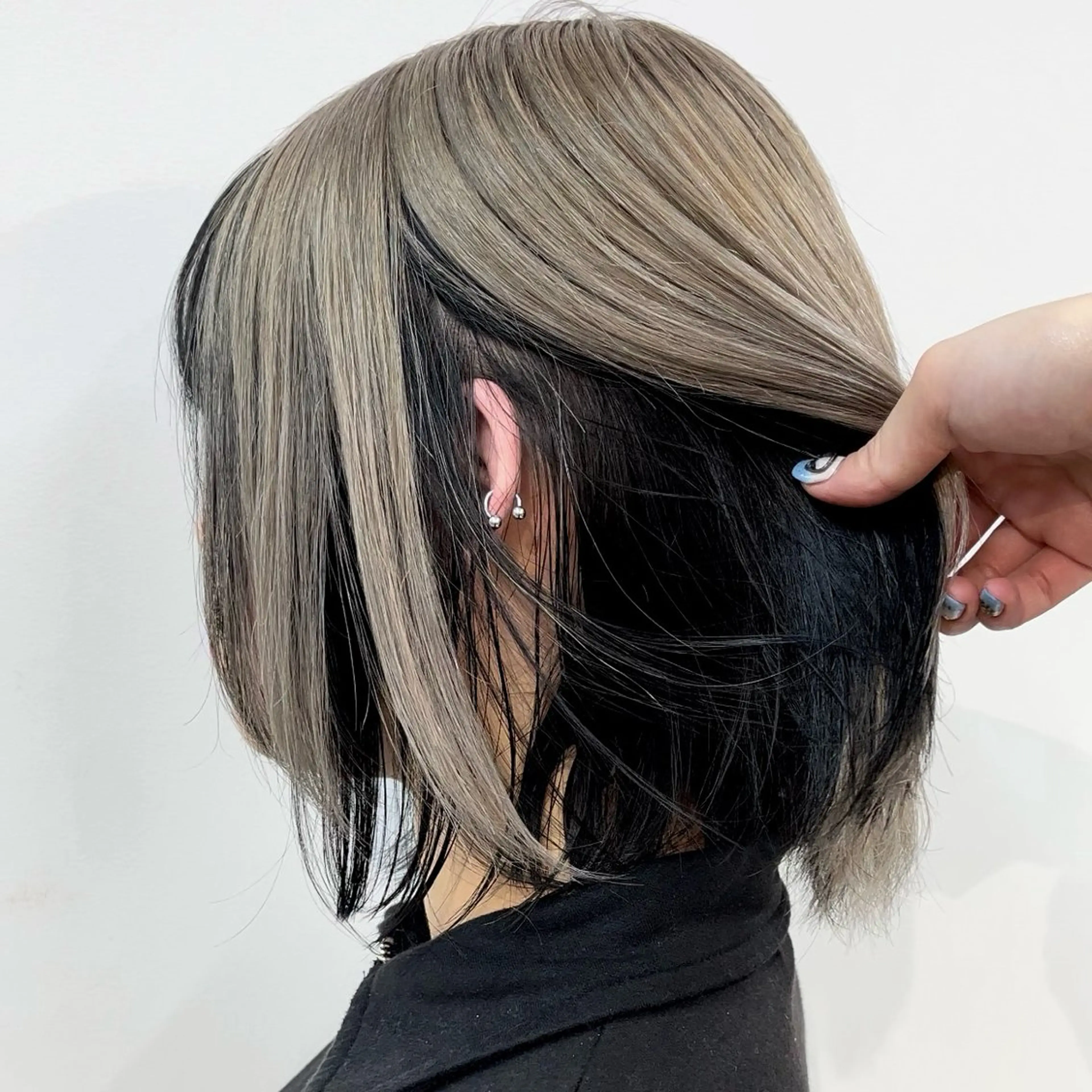 カラー ボブ・顔まわり 💎愛唯(めい)のヘアスタイル