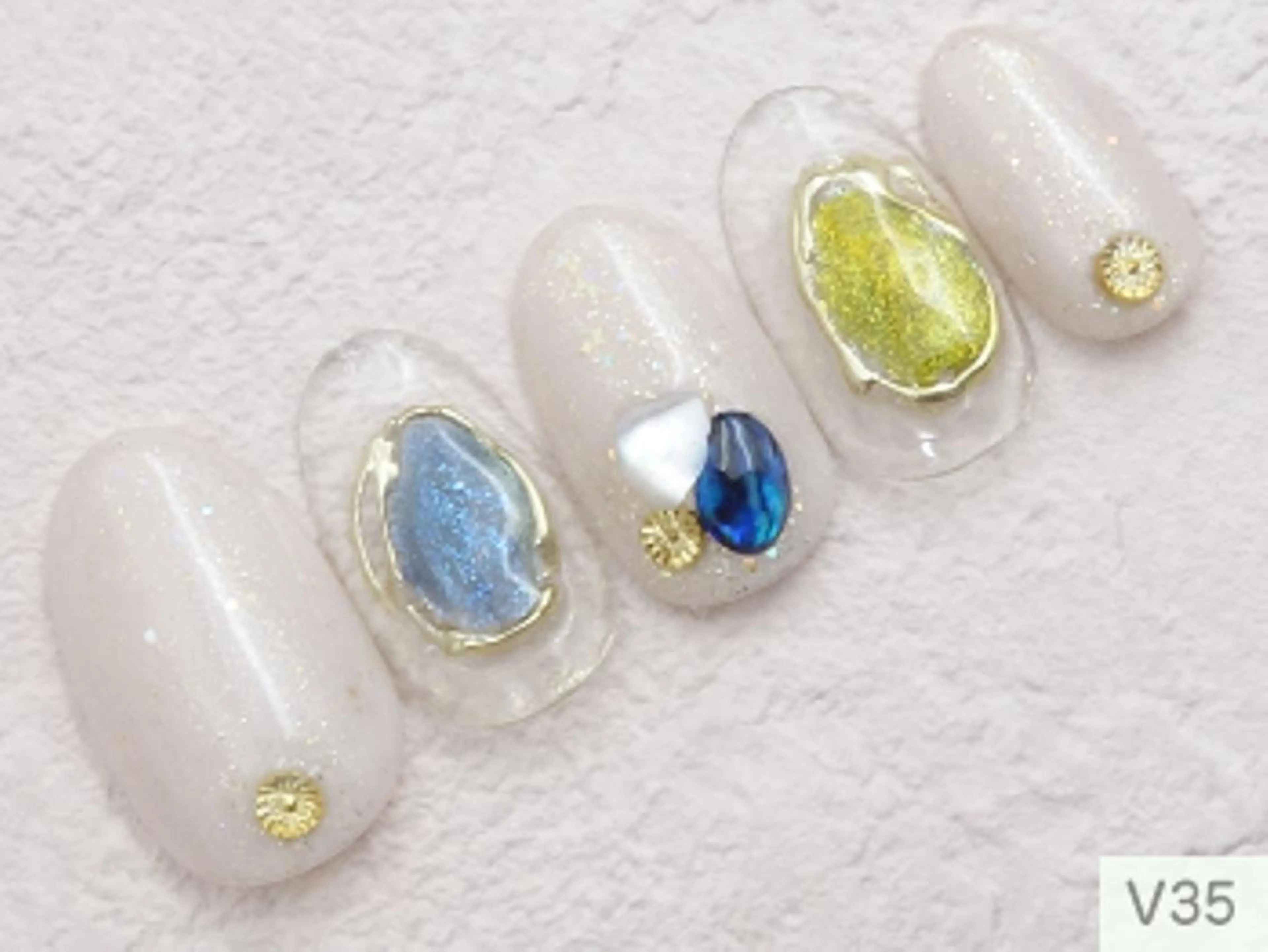 ネイル アートネイル ジェルネイル マグネットネイル ネイル nanのネイルデザイン