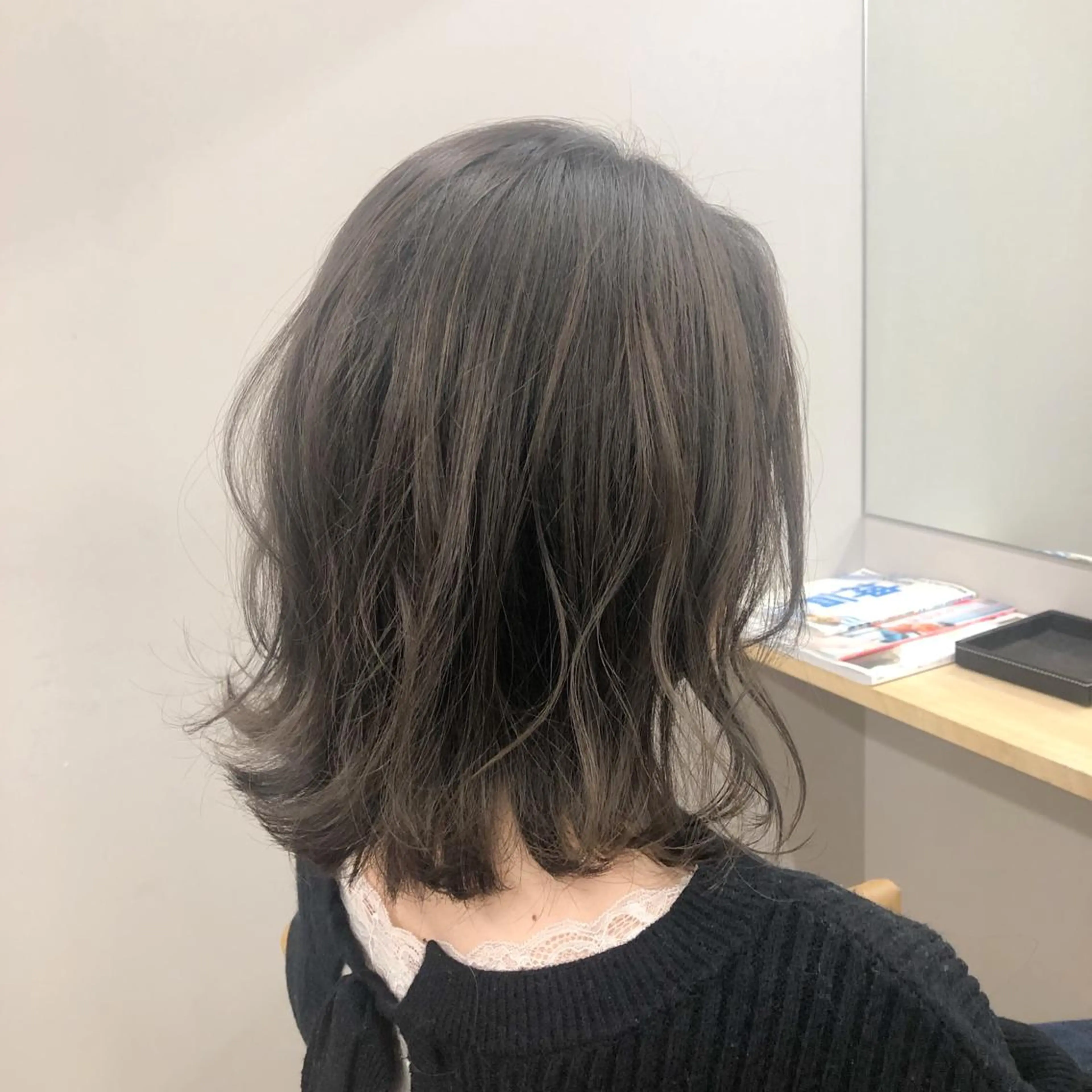 ミディアム カット ヘアカラー 関 京磨のヘアスタイル