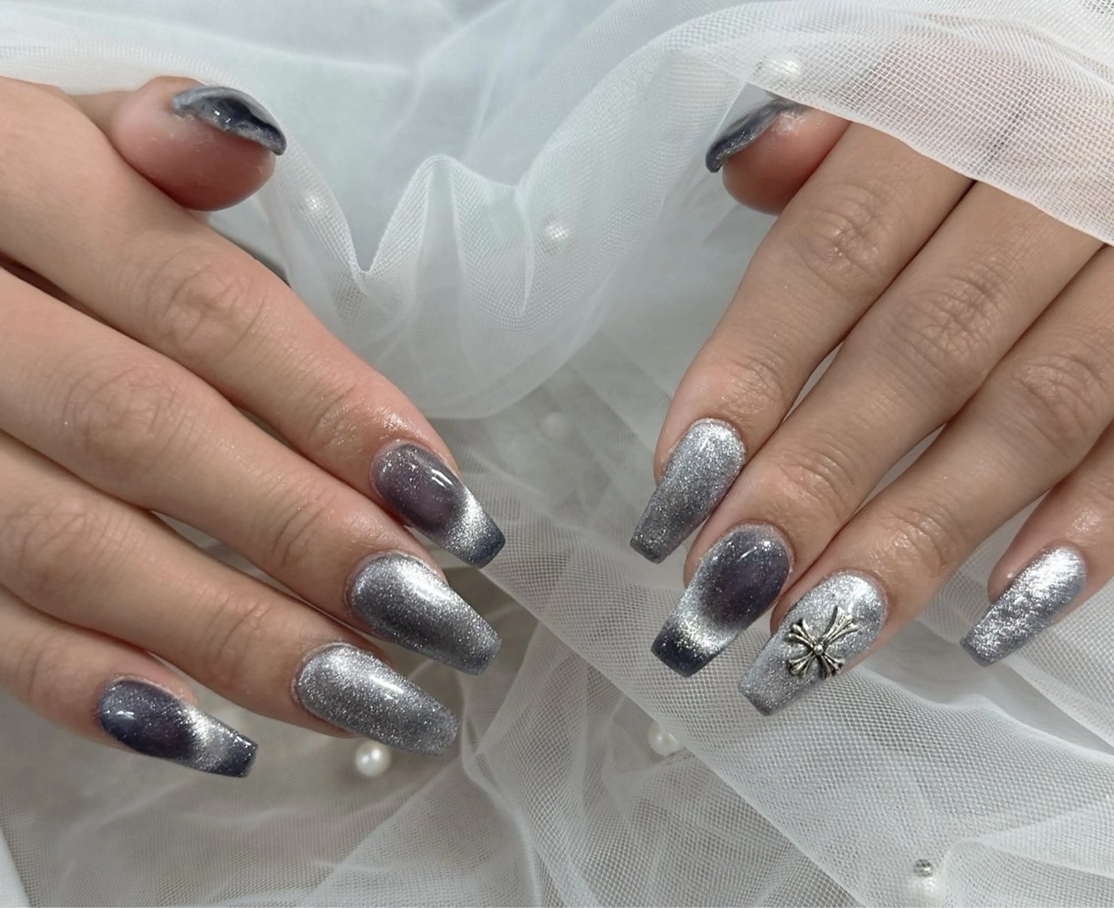 ネイル ハンドネイル LAVISH nanamiのネイルデザイン