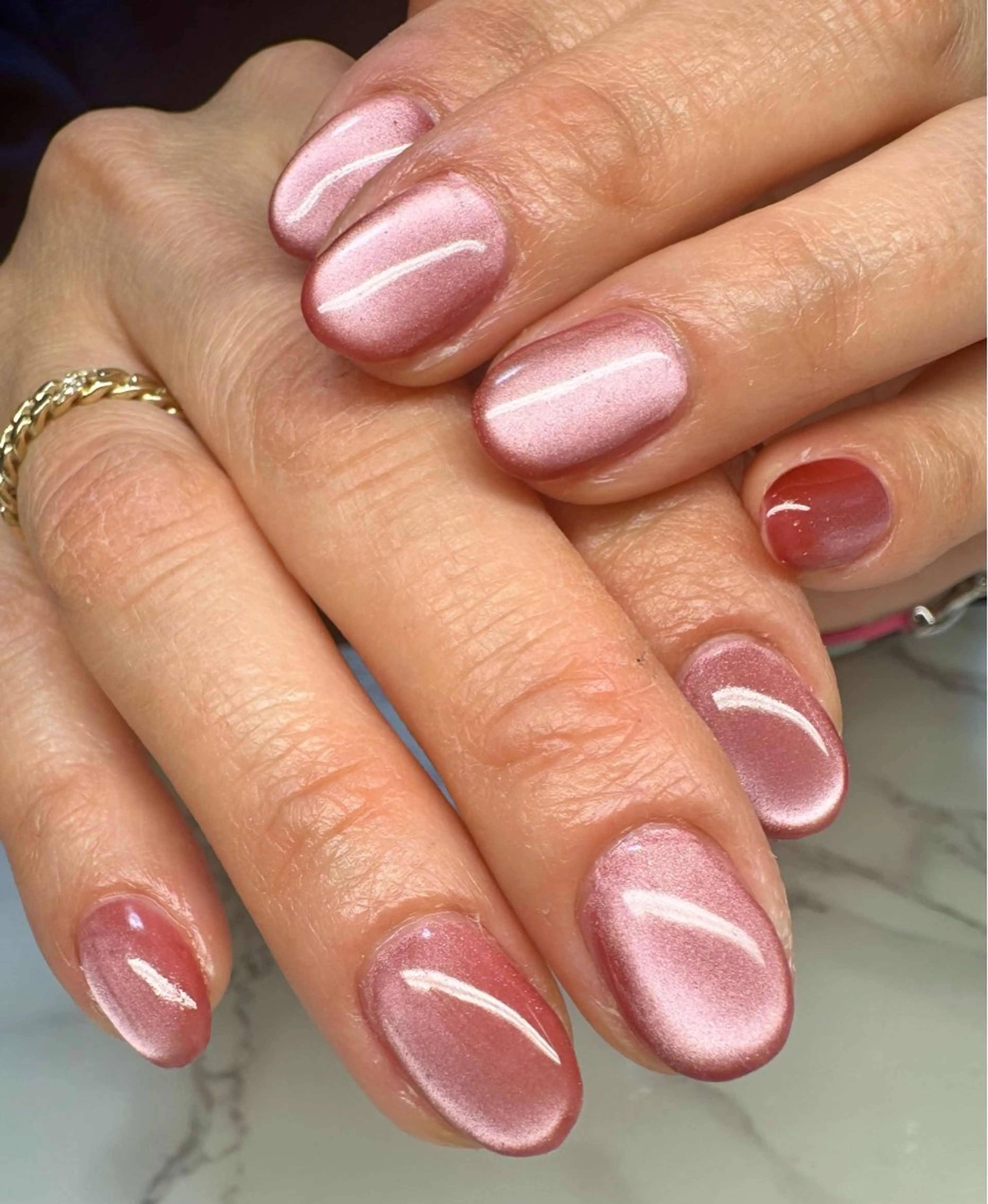 ネイル アートネイル チークネイル キラキラネイル ラメ(グリッター) マグネットネイル M.N_ nailのネイルデザイン