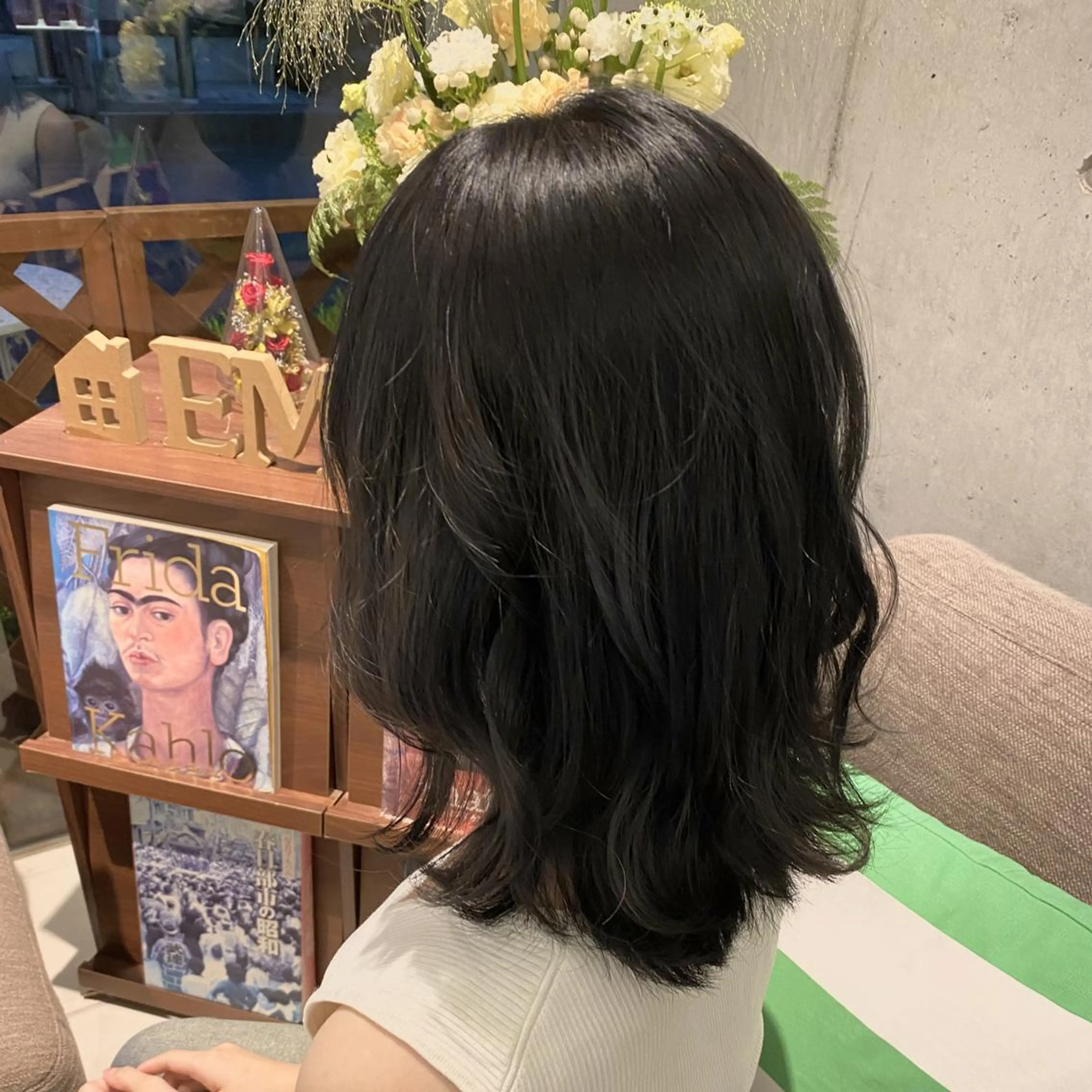 🪼🫧韓国風ワンカラー+ブロー＋マーブの写真