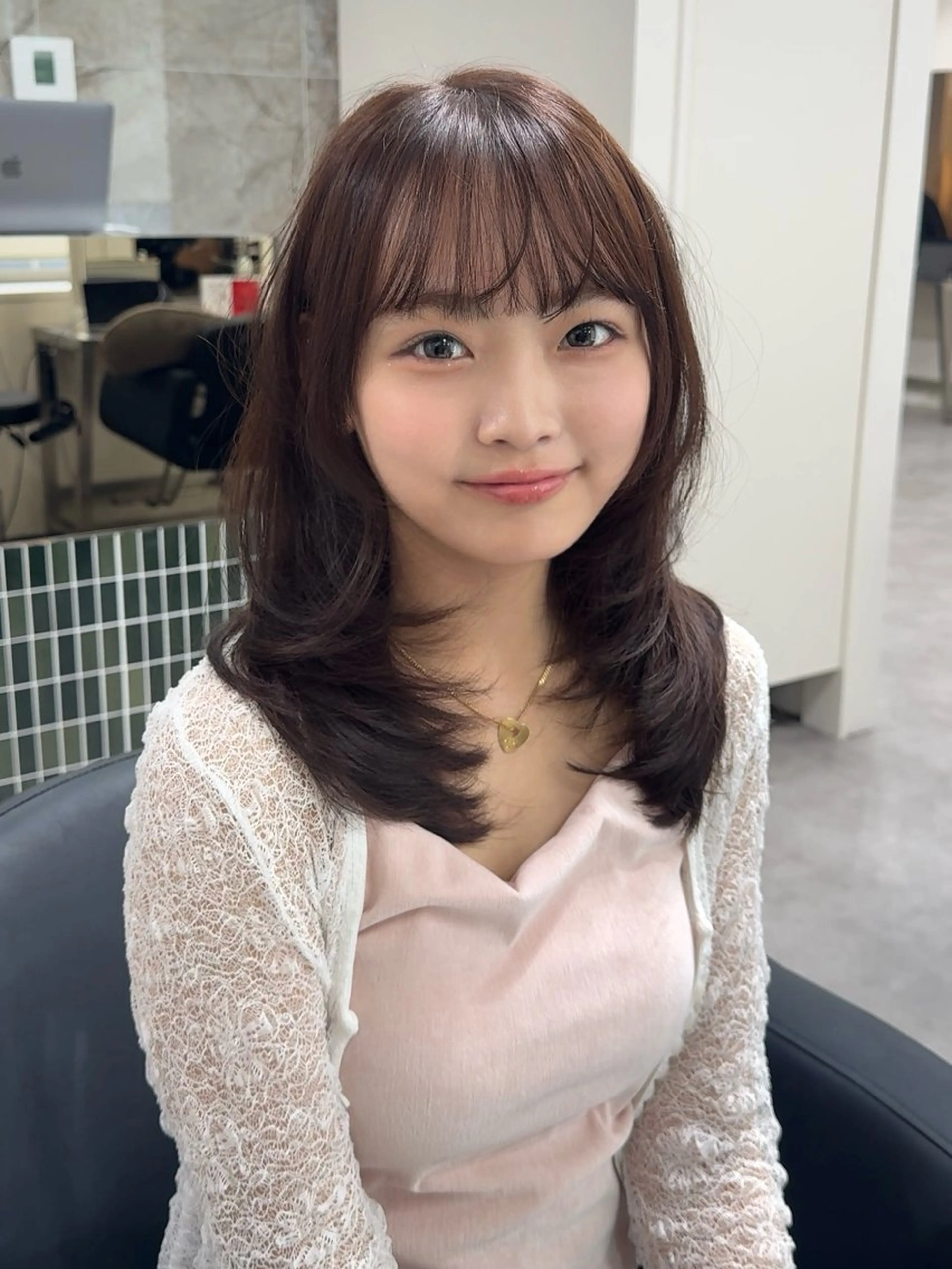 ミディアム カラー カット ヘアカラー トリートメント 🎀髪質改善×韓国レ イヤー×透明感/米田のヘアスタイル