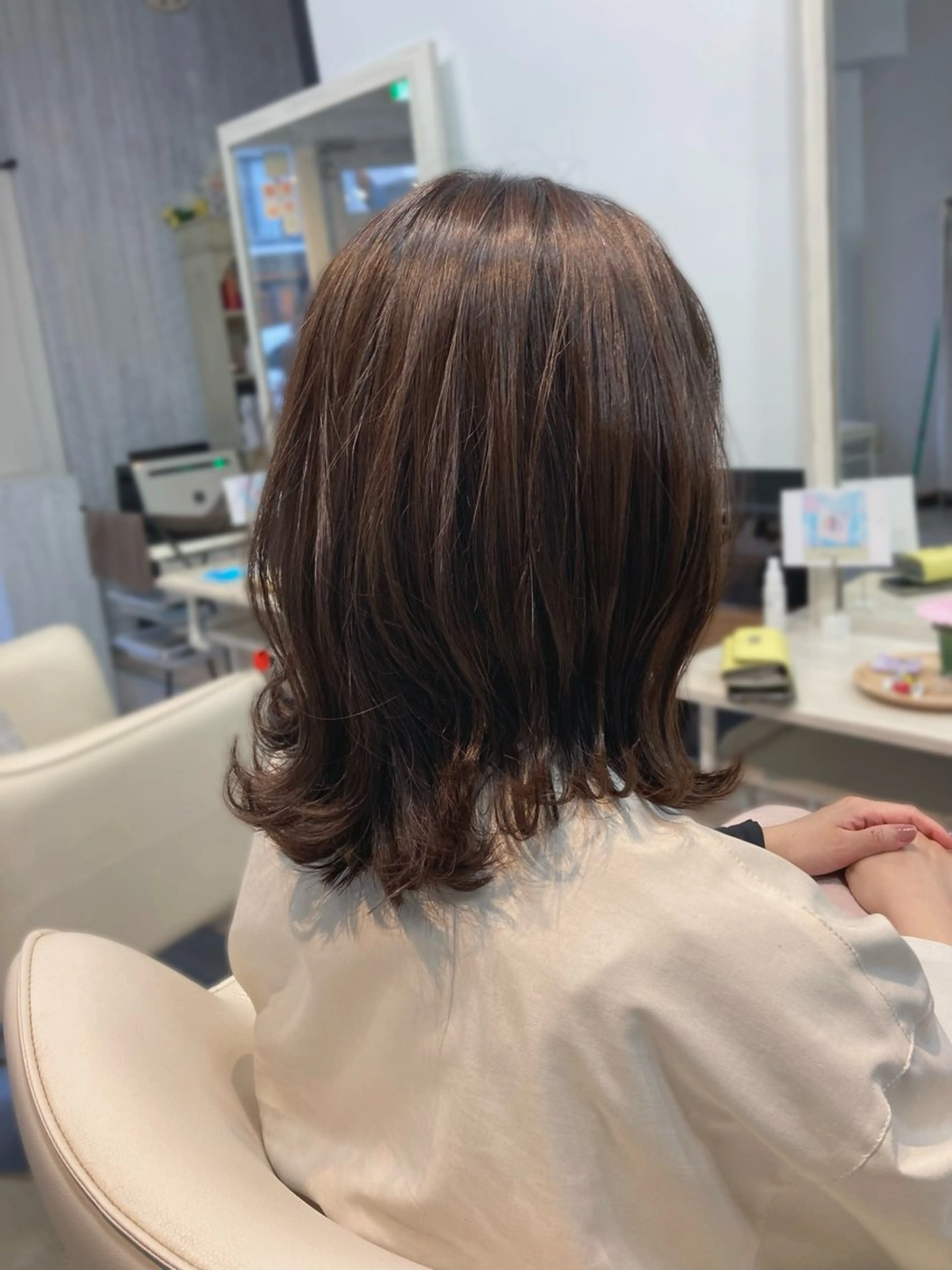 ミディアム 外ハネヘア ショートヘア/ボブ/ レイヤー/佐藤　葵のヘアスタイル