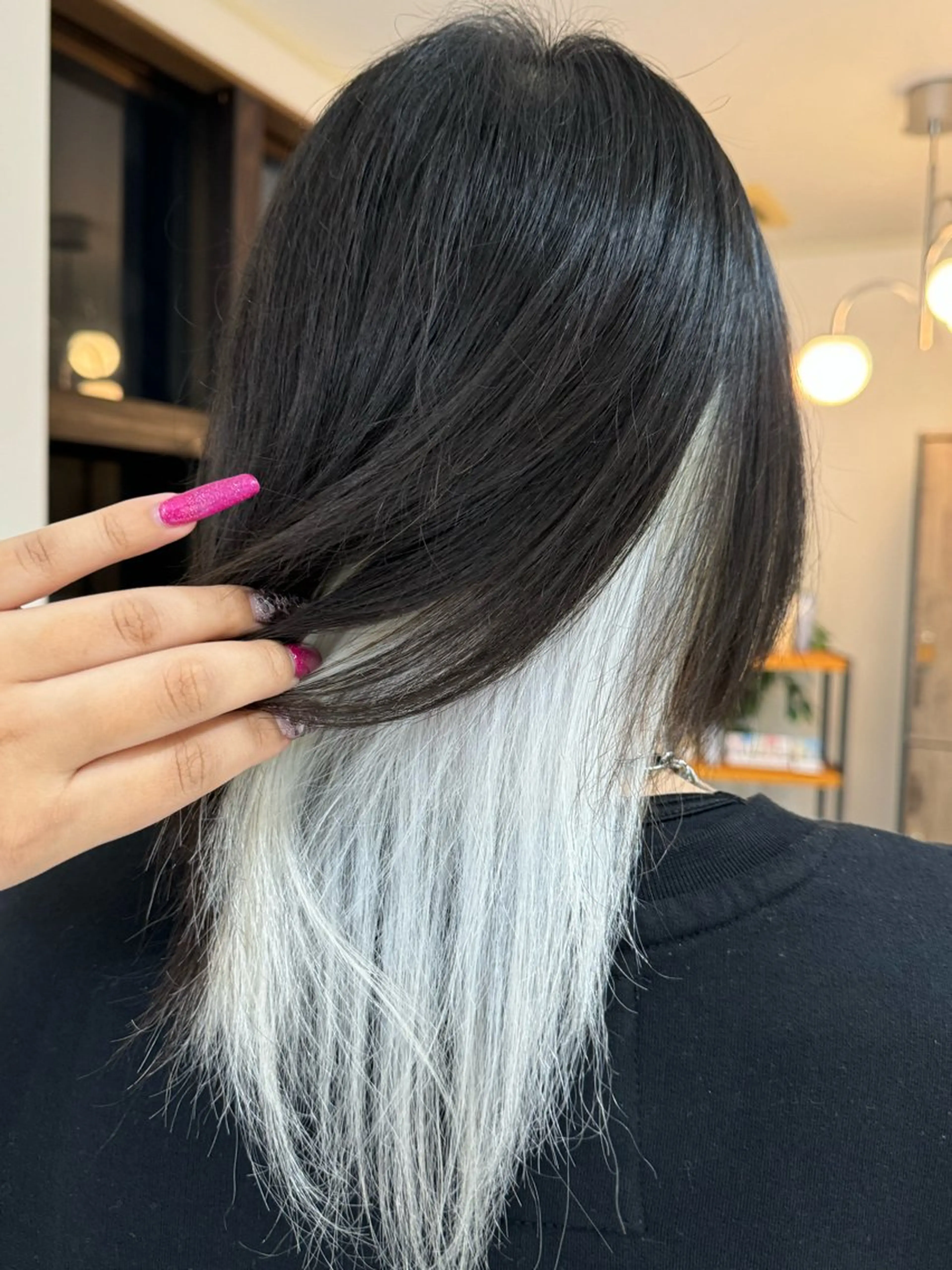 ミディアム カラー 大内 カオリのヘアスタイル