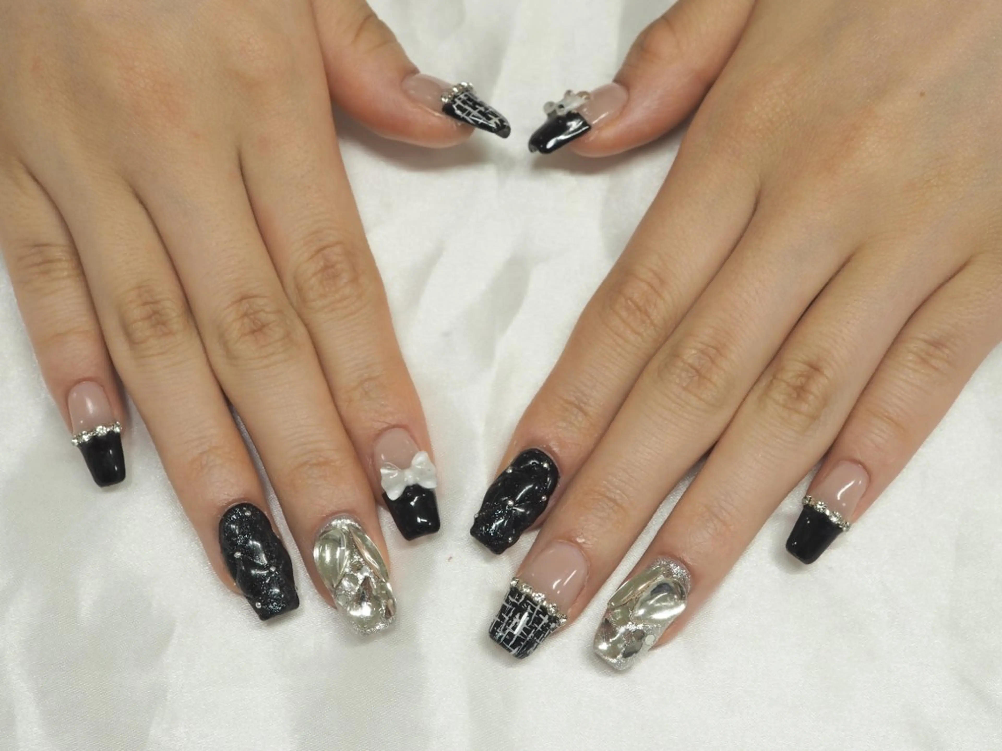 ネイル 魚谷 日菜のネイルデザイン