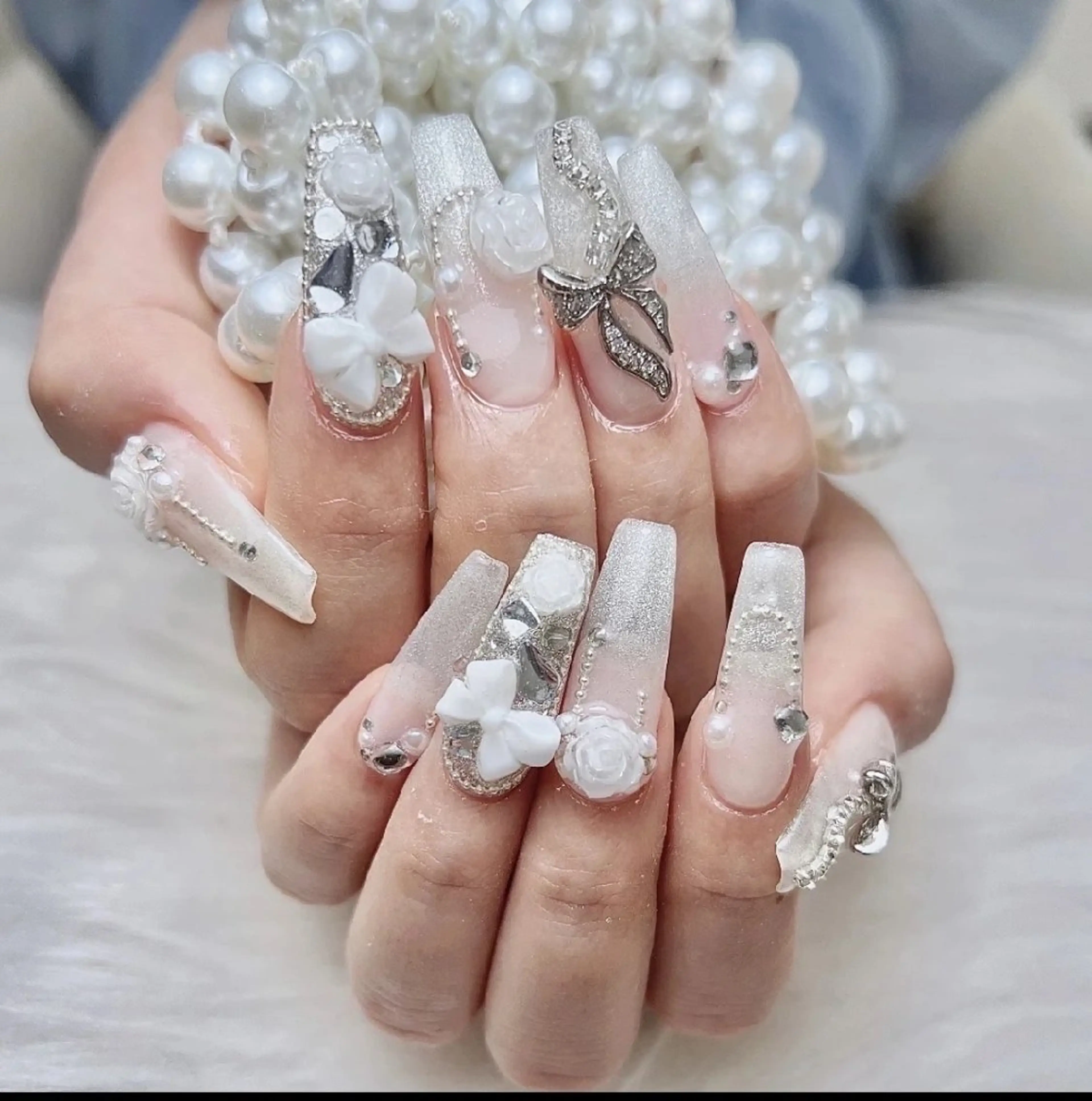 ネイル か にのネイルデザイン