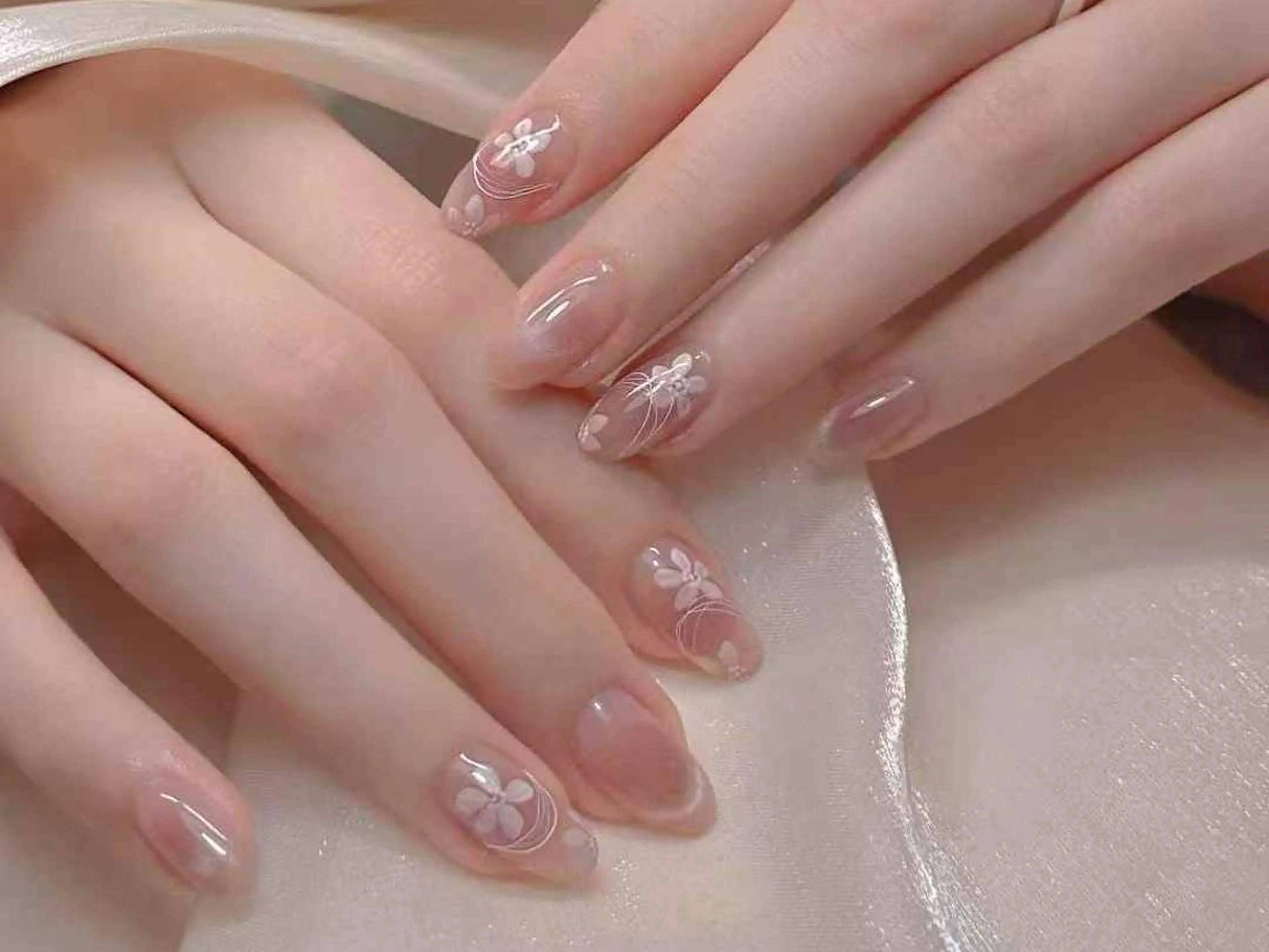 ネイル VIVIAN リサのネイルデザイン