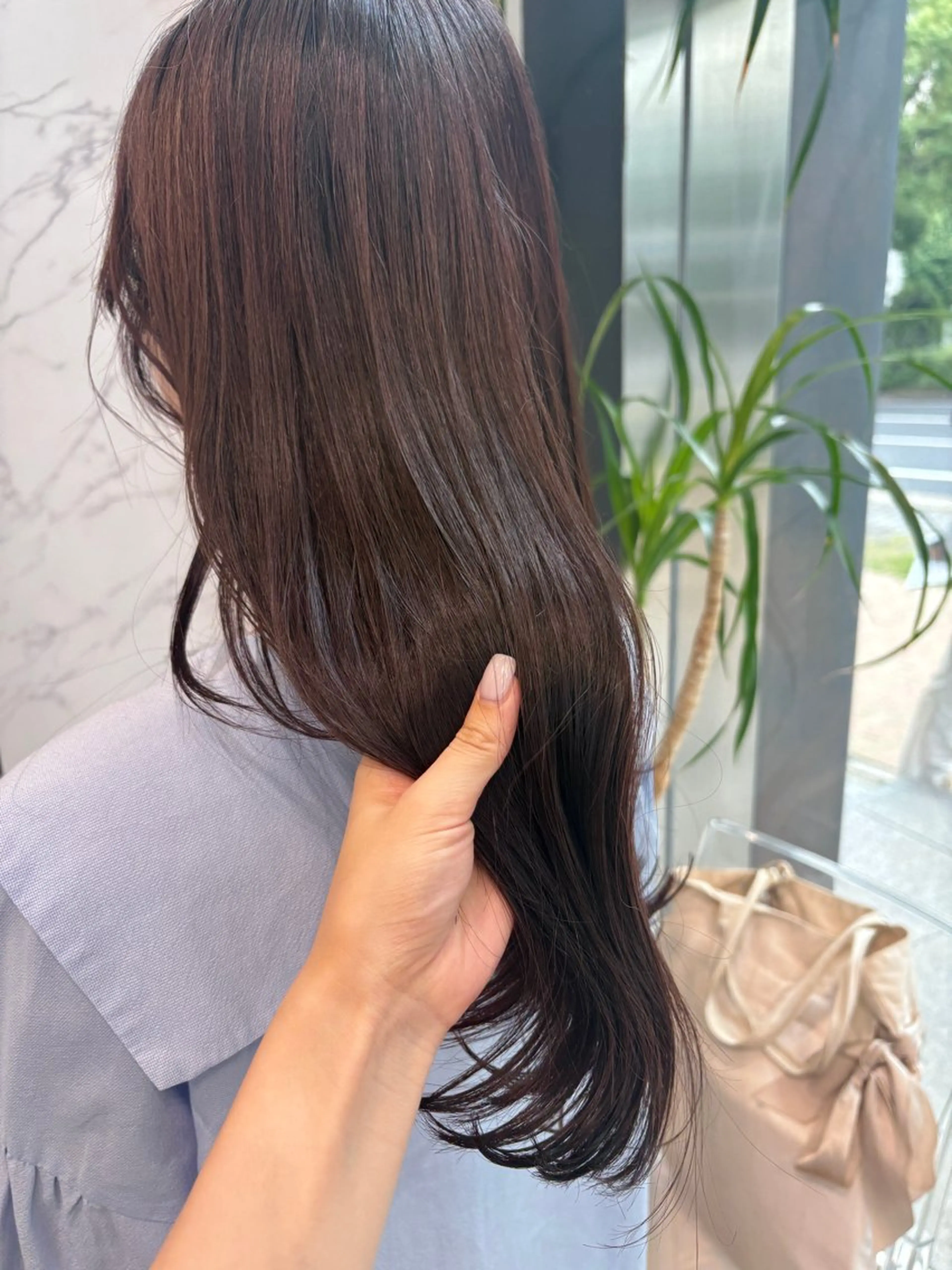 ロング カラー ブラウンカラー モカブラウン ヘアカラー トリートメント miu /透明感カラーのヘアスタイル