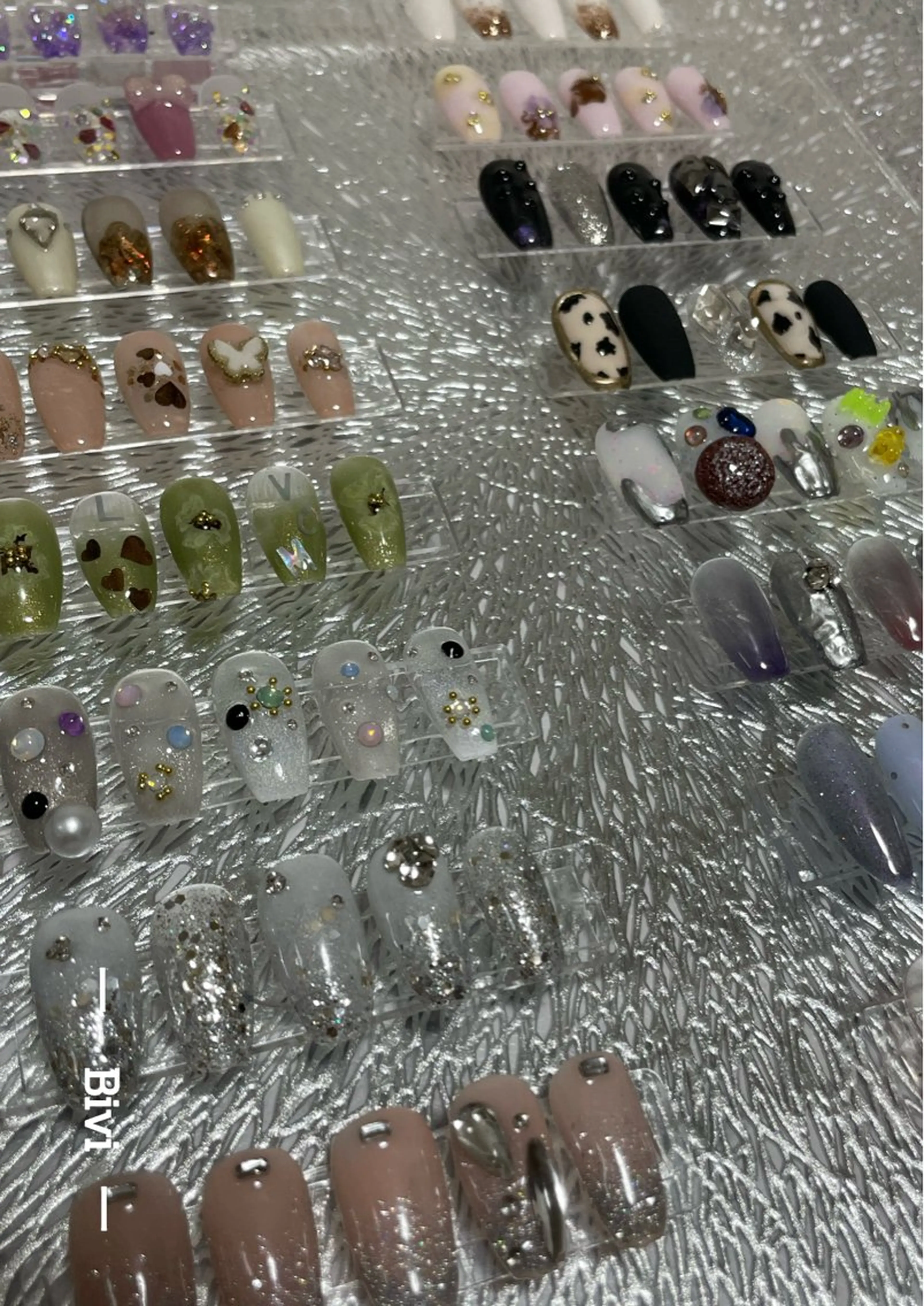 ネイル ハンドネイル ハンドケア ♡Bivi♡自爪に 優しいネイルサロンのネイルデザイン