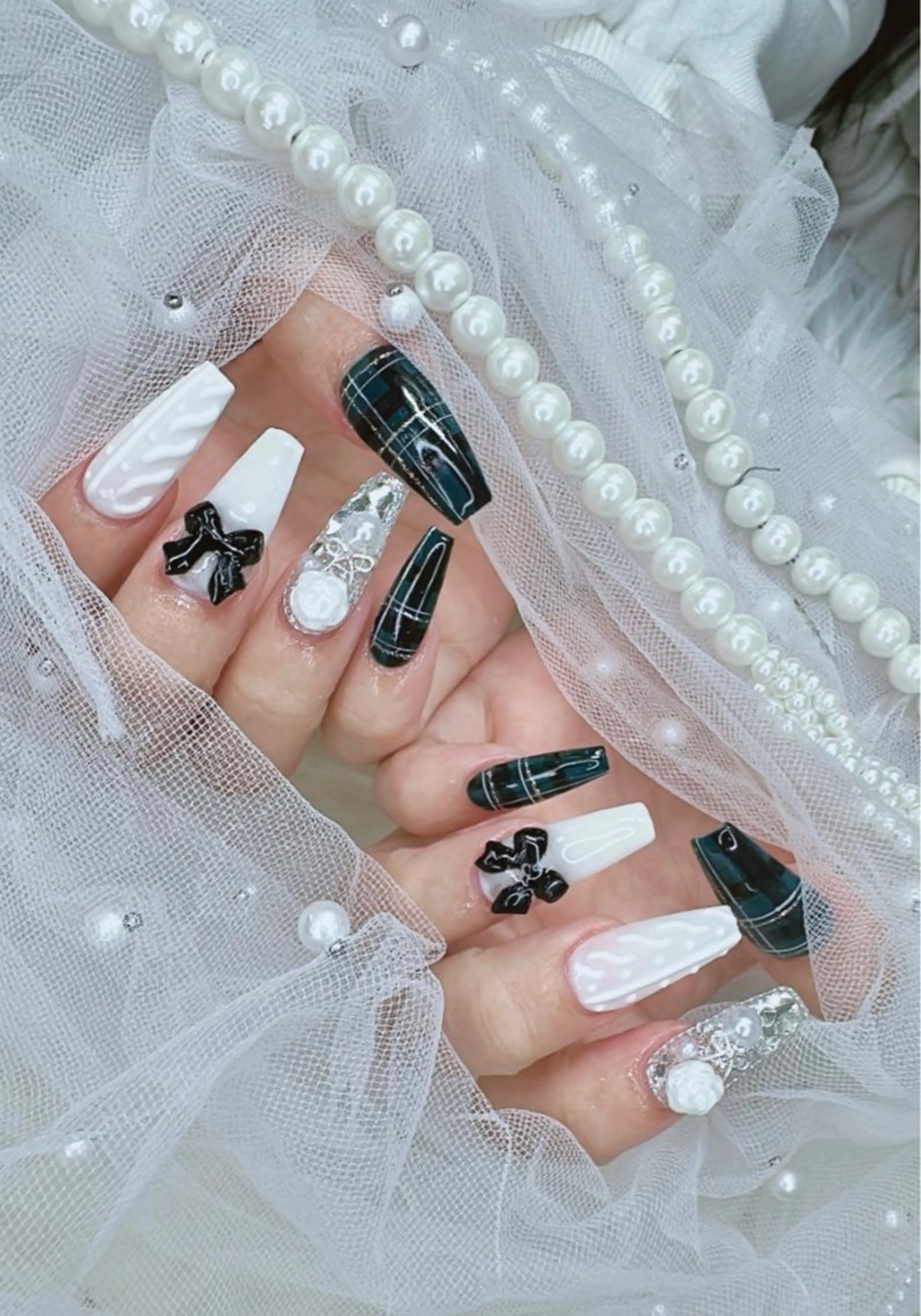 ネイル ハヤシ ミカのネイルデザイン