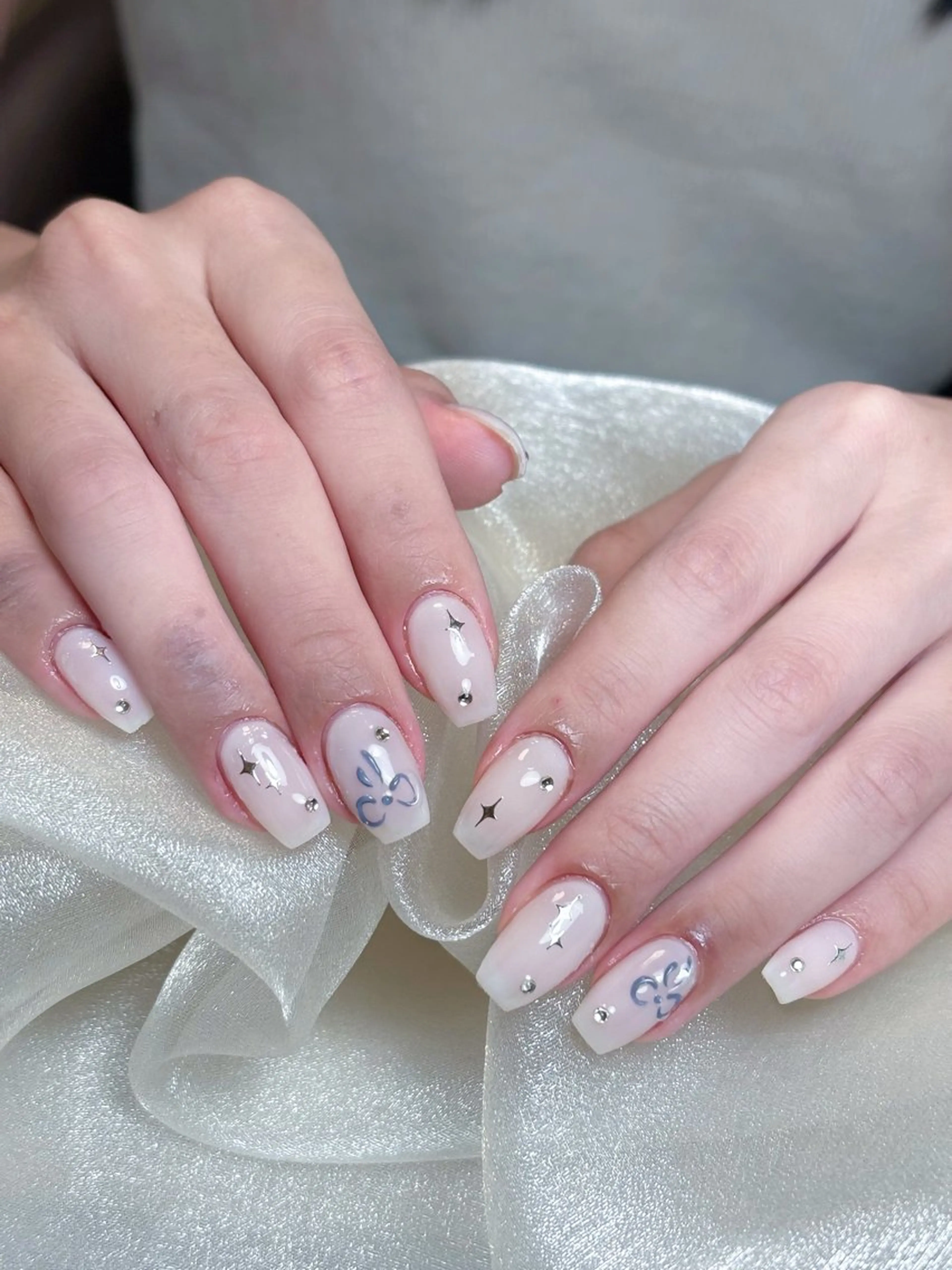 ネイル ハンドネイル ハンドケア ネイル👑クイーンズ NailQueensのネイルデザイン