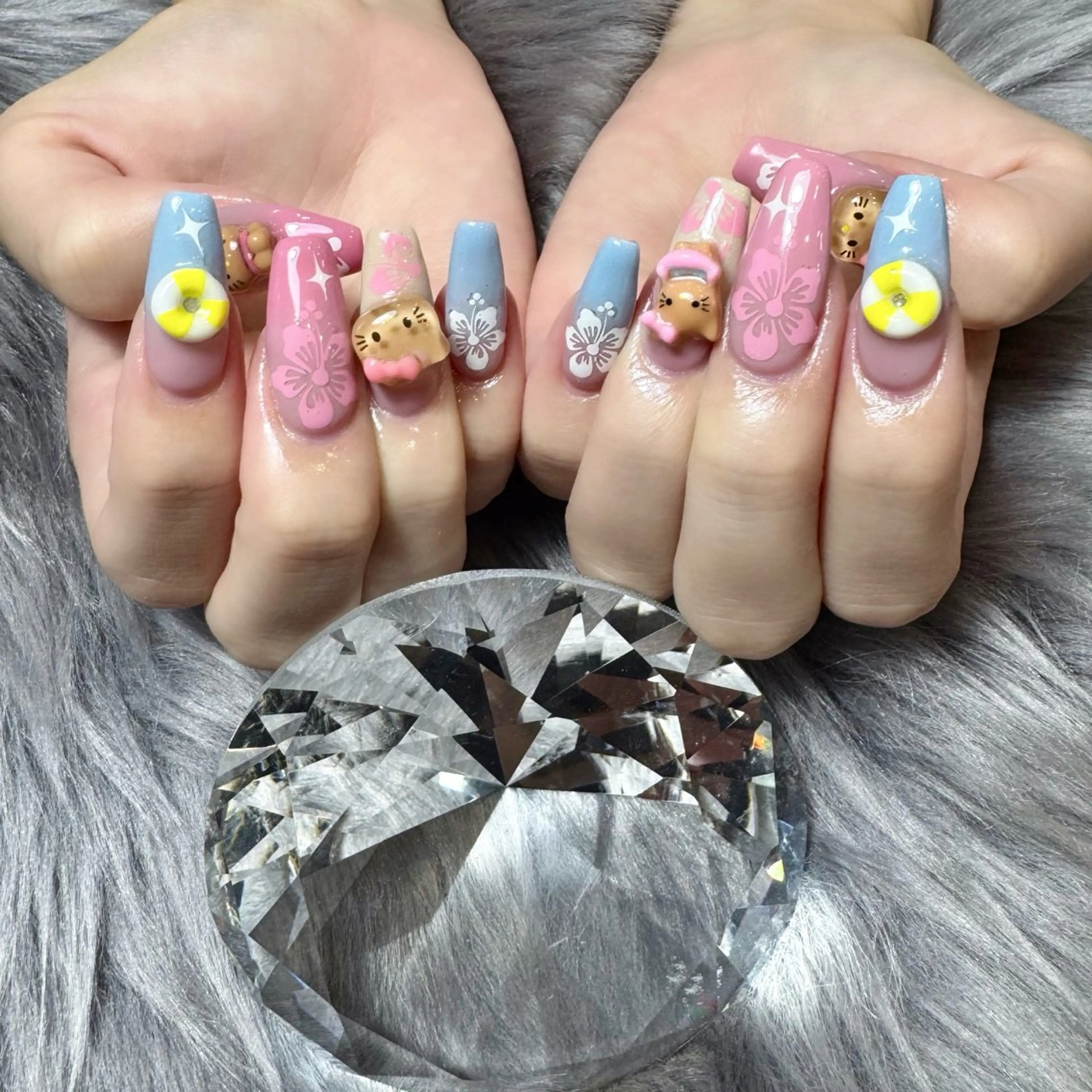 ネイル ハンドネイル ドリスネイルサロン所属・Doris Nail Salonのネイルデザイン