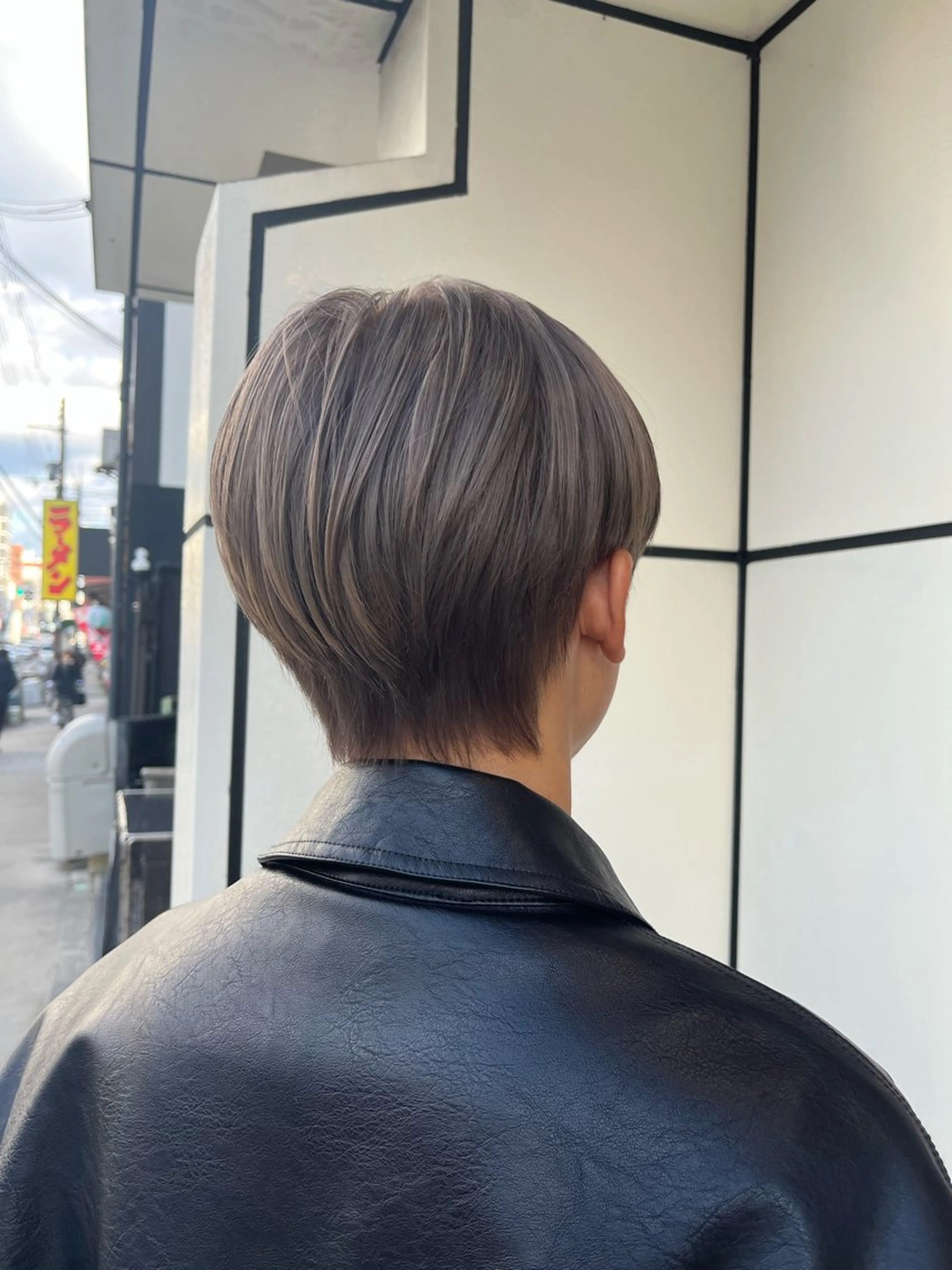 ショート カラー メンズ メンズブリーチ アディクシーカラー ブリーチ グレージュ シルバー 中原由貴 /WILLOW京橋のヘアスタイル