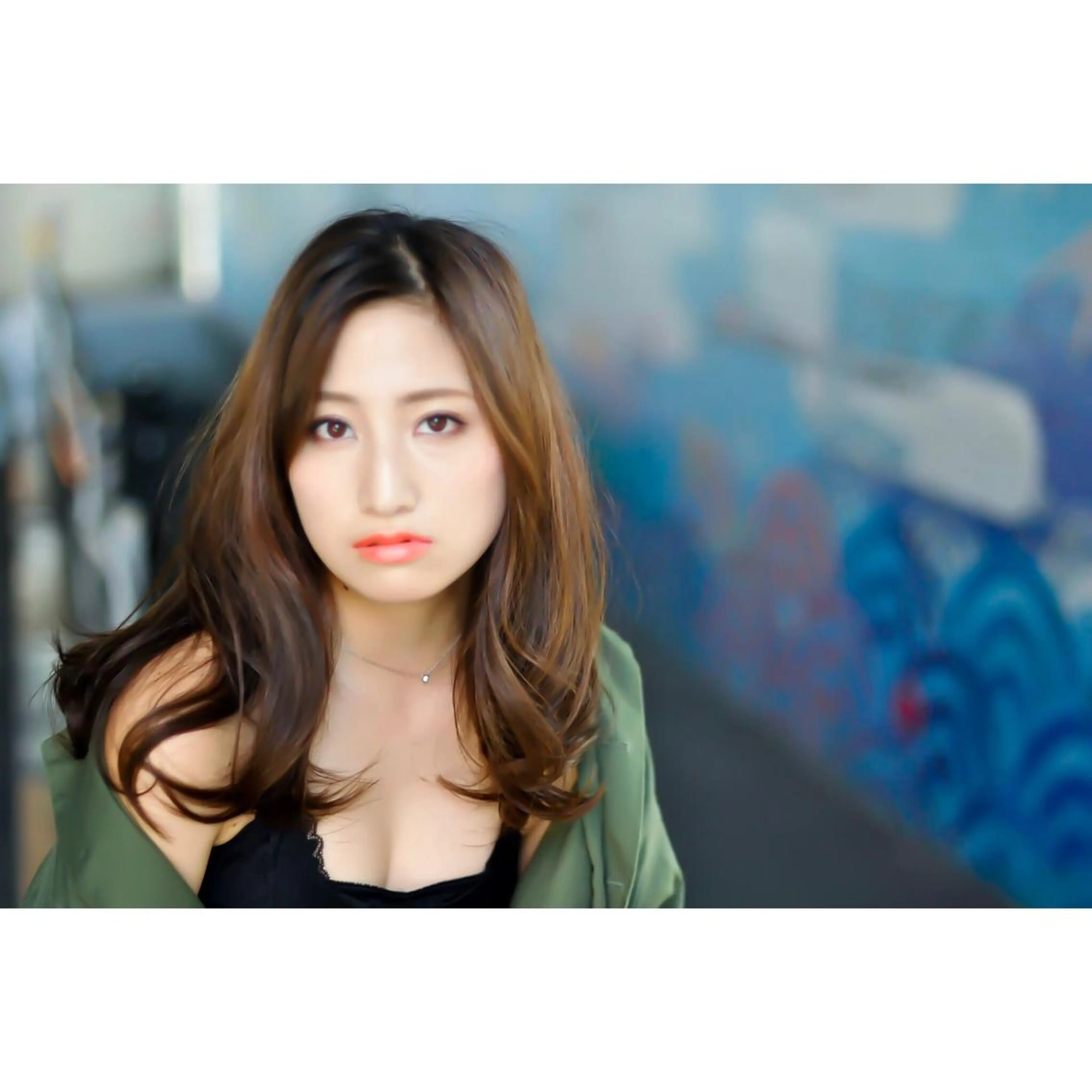 ロング カラー パーマ ヘアアレンジ メンズ キッズ センターパート ロング カット ヘアカラー トリートメント ヘッドスパ 野口 秀人 🦋髪質改善🫧のヘアスタイル