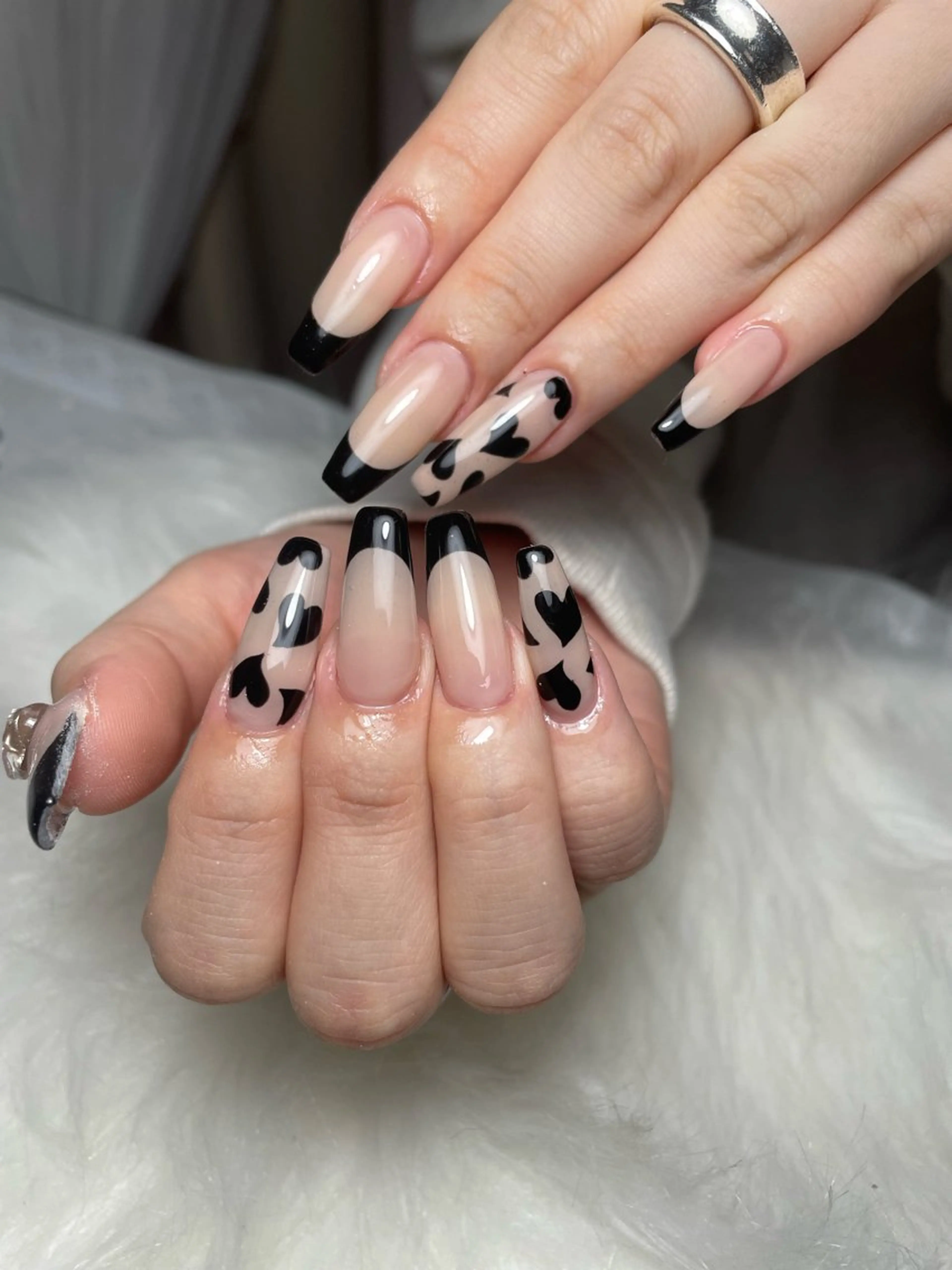 ネイル アートネイル 成人式 フットネイル フレンチネイル ジェルネイル ハンドネイル nail salon fee（フィー）のネイルデザイン