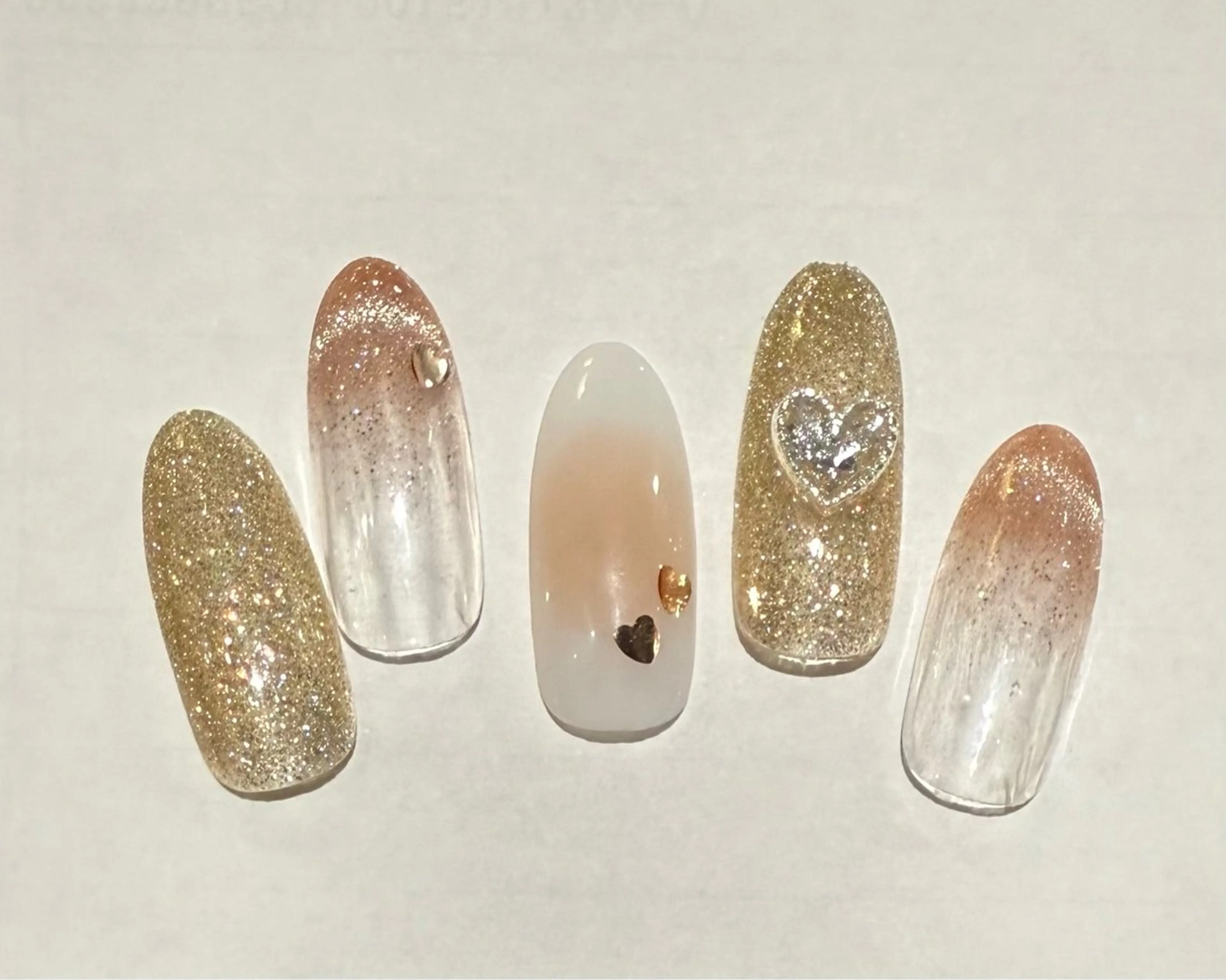 写真のバレンタインネイル オフ込みの写真