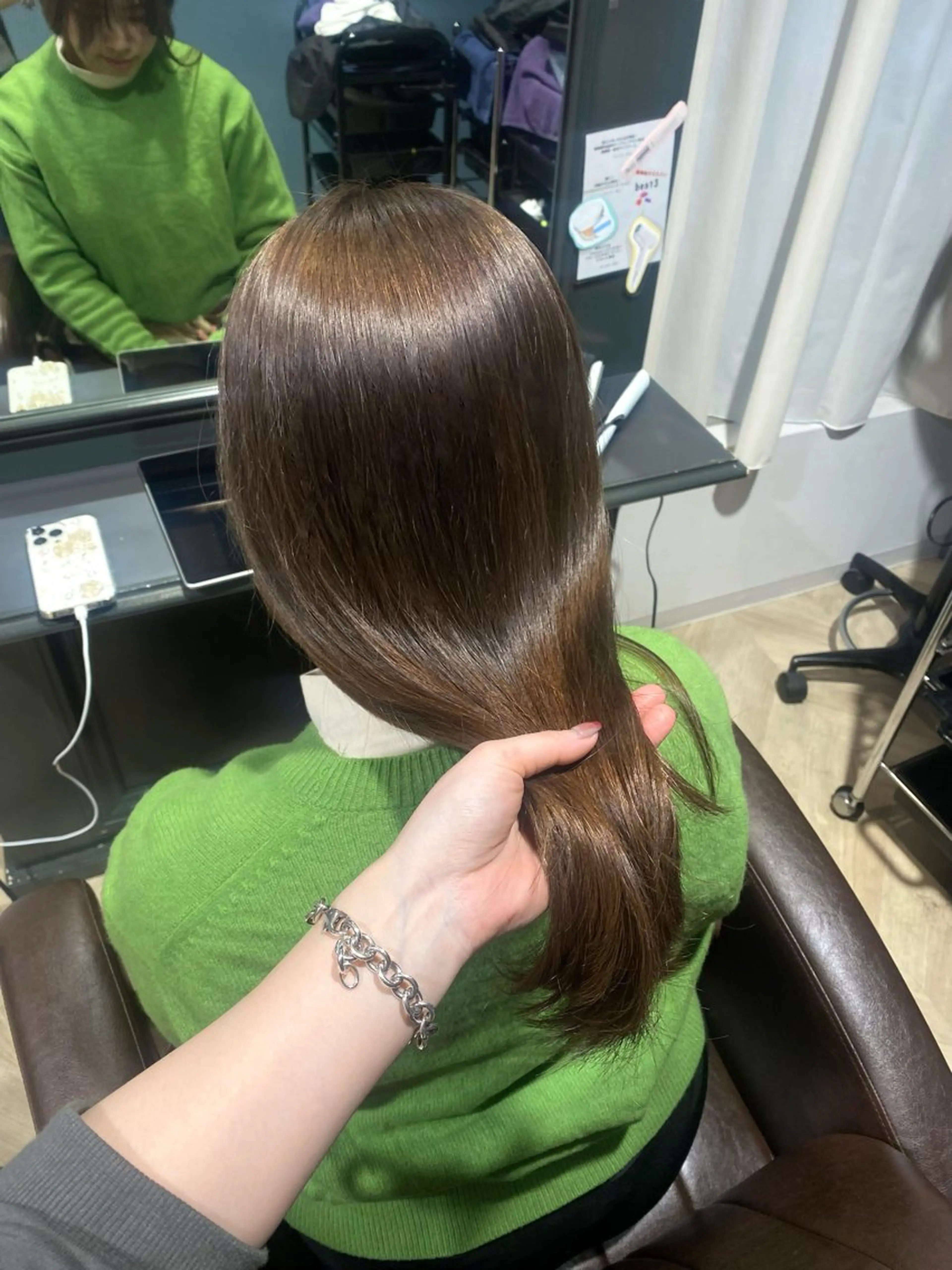 セミロング 松尾 美南海のヘアスタイル