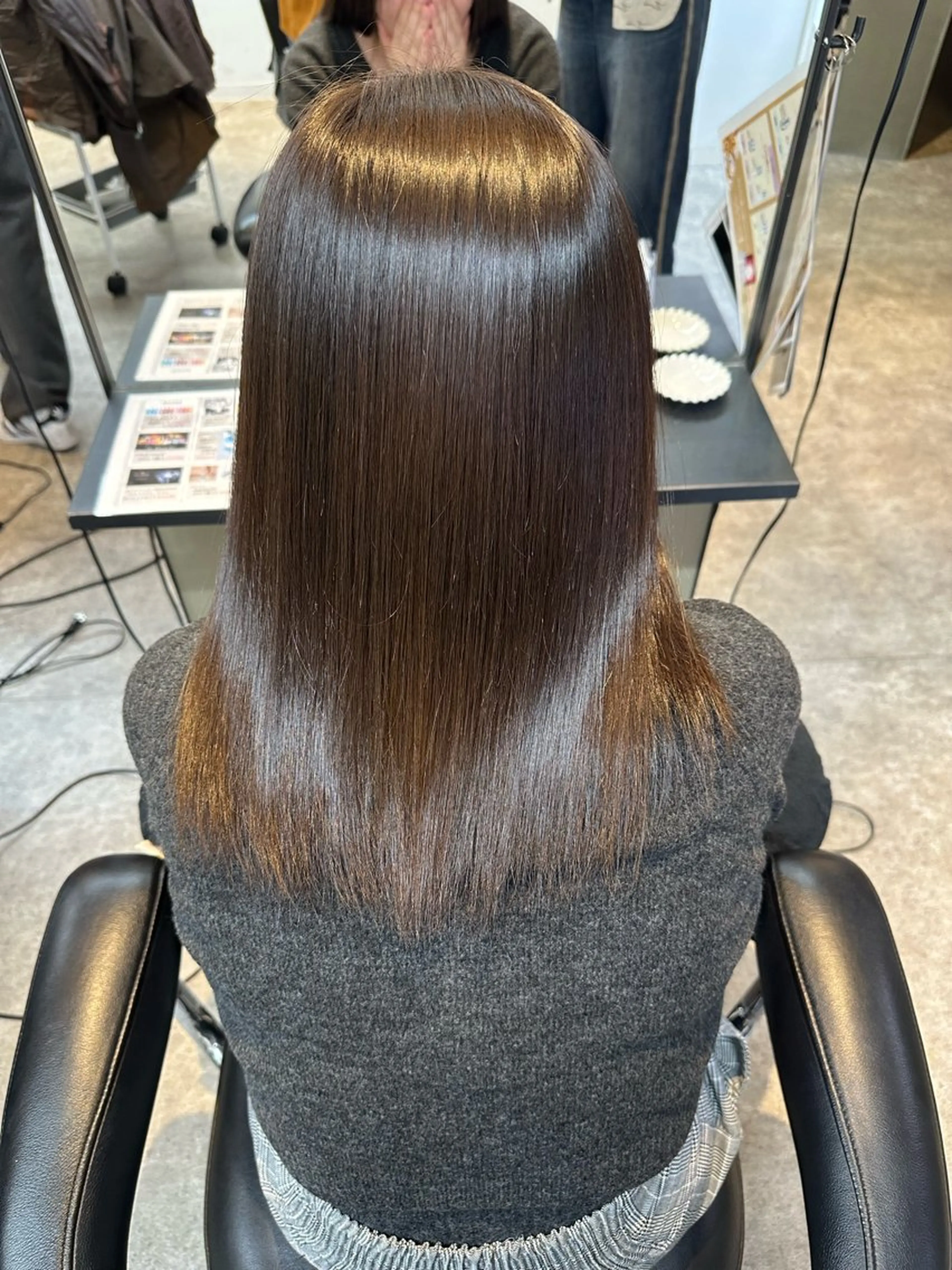 セミロング カラー ✂️無料カットモデル ✂️佐々木悠月のヘアスタイル