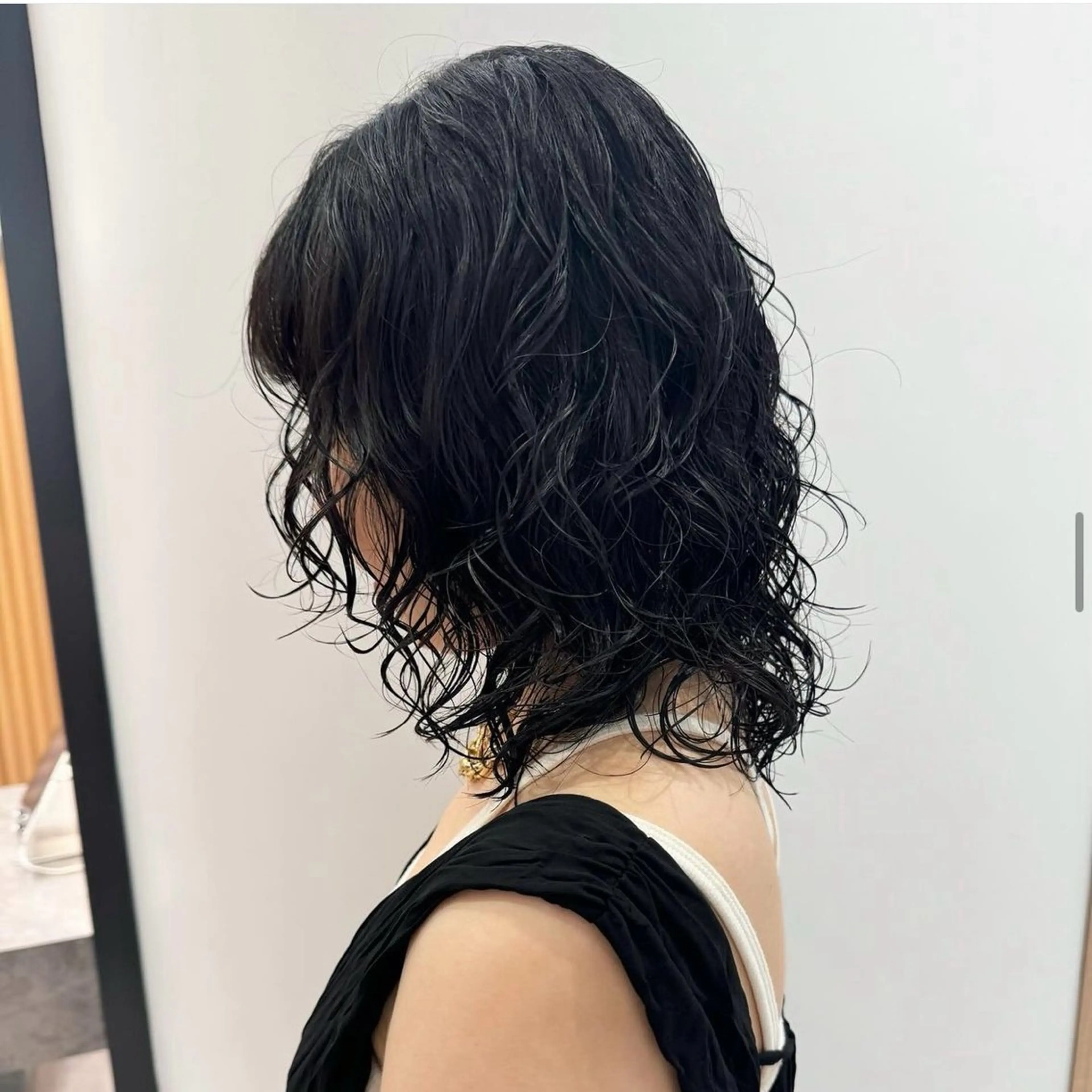 ミディアム パーマ ミディアムパーマ ウルフカット gotoday shaire salon 神戸三宮所属・ショート/パーマ/ MIOのヘアスタイル