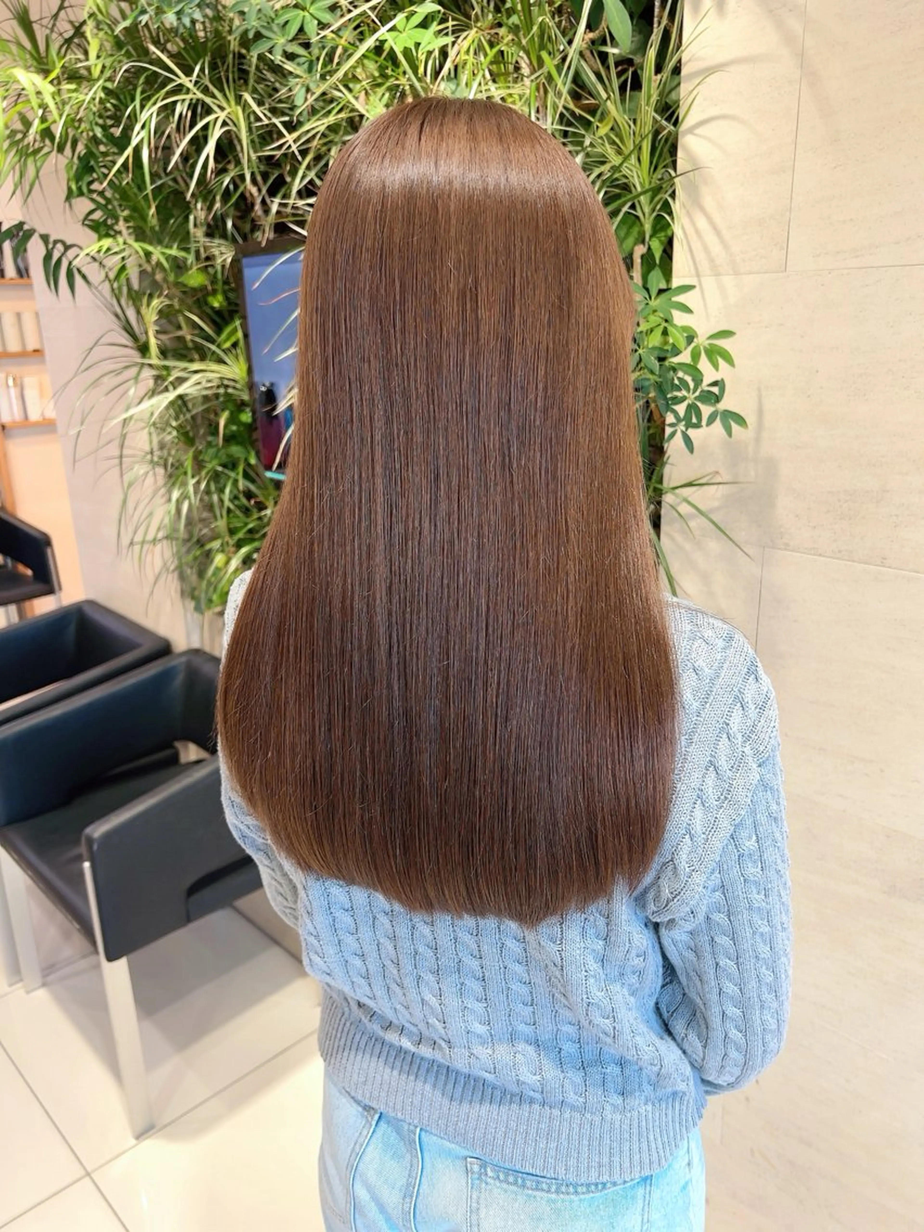 カット+アディクシー艶カラー+フローディアトリートメント【髪質改善Lv★★☆】の写真