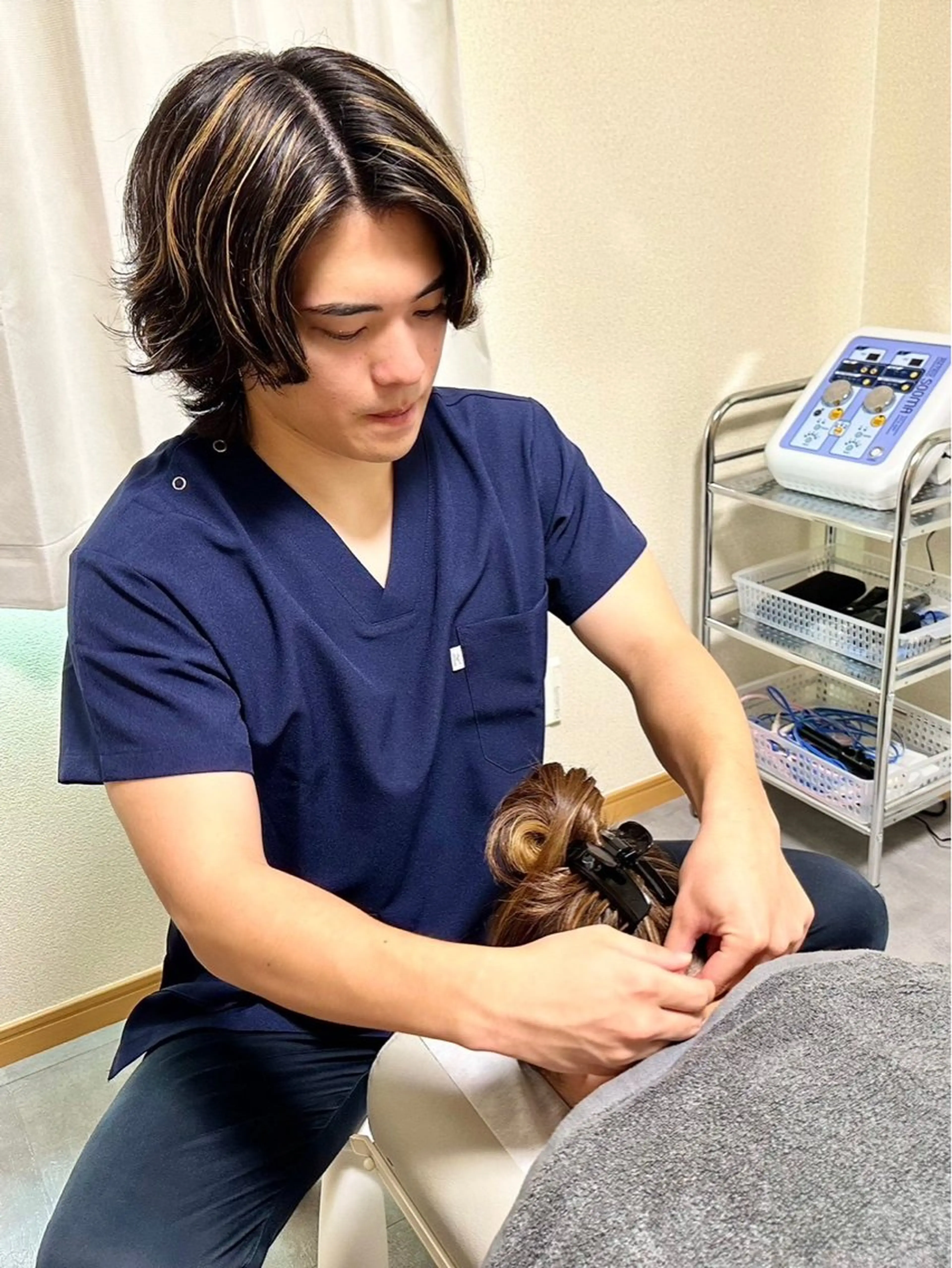 【鍼灸】肩・首こりで悩んでいる方の写真