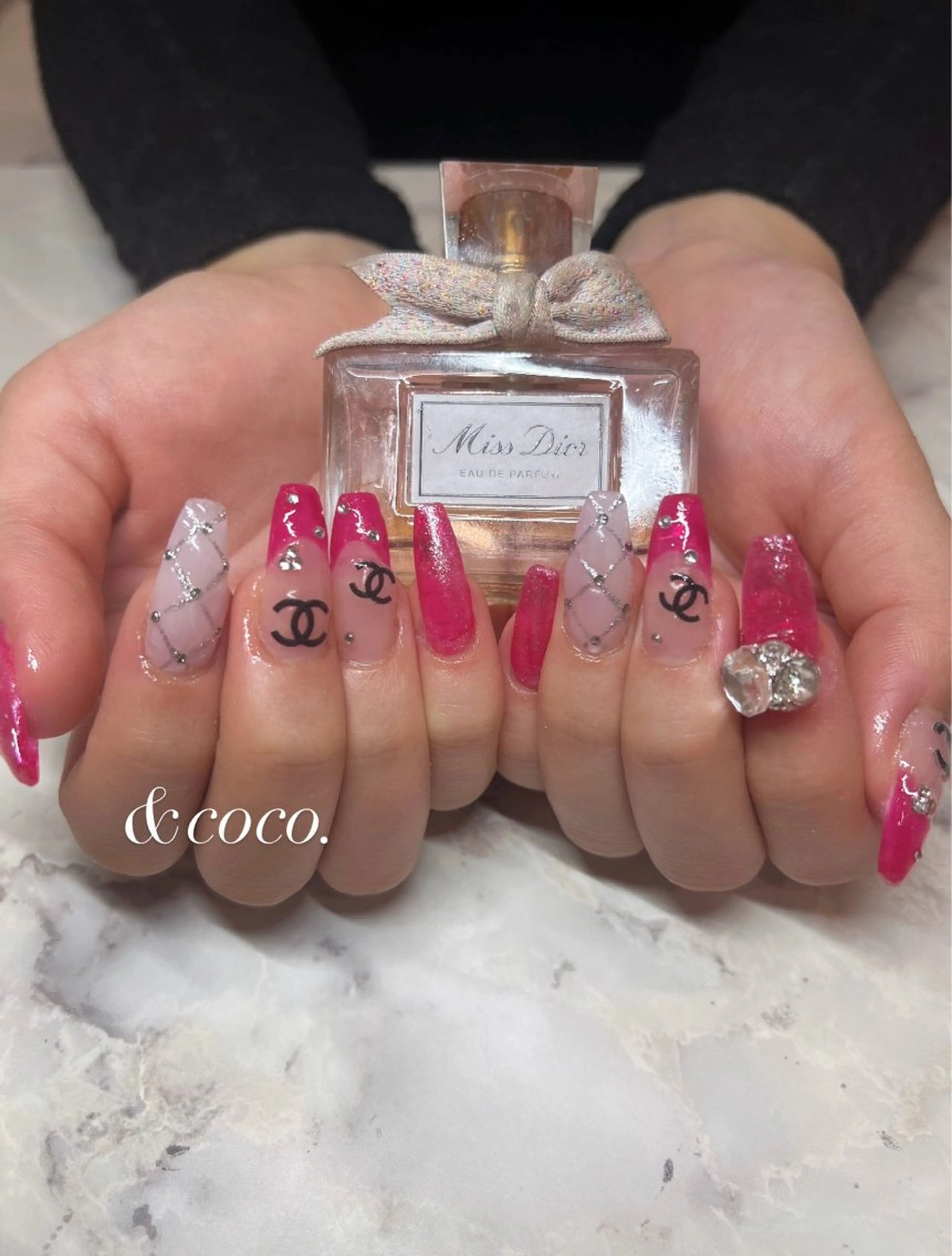 ネイル アートネイル 長さ出し ハンドネイル ＆coco.所属・＆ coco.のネイルデザイン