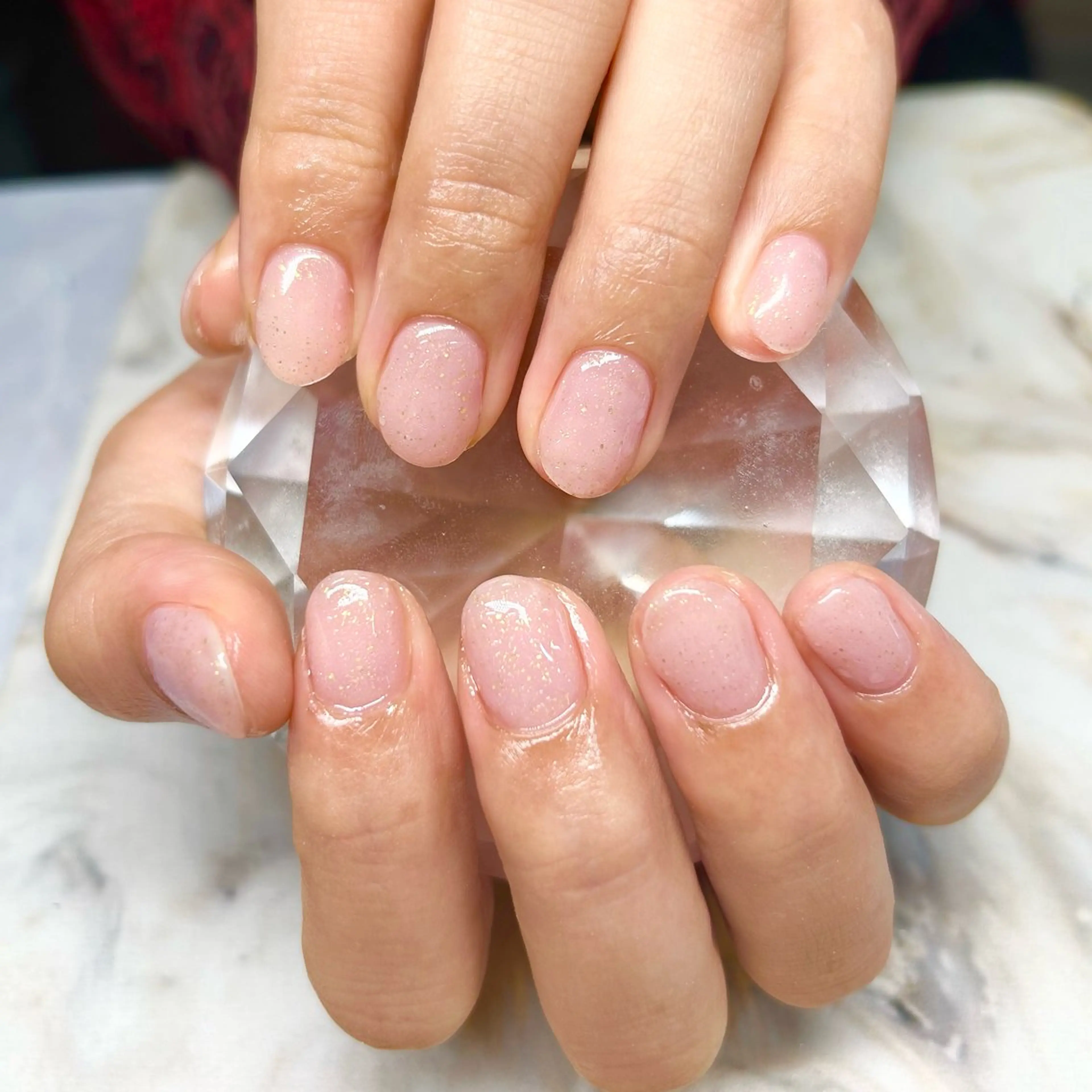 ネイル ジェルネイル ゴールド ラメ(グリッター) オフィスネイル ピンク Nail Stellaのネイルデザイン