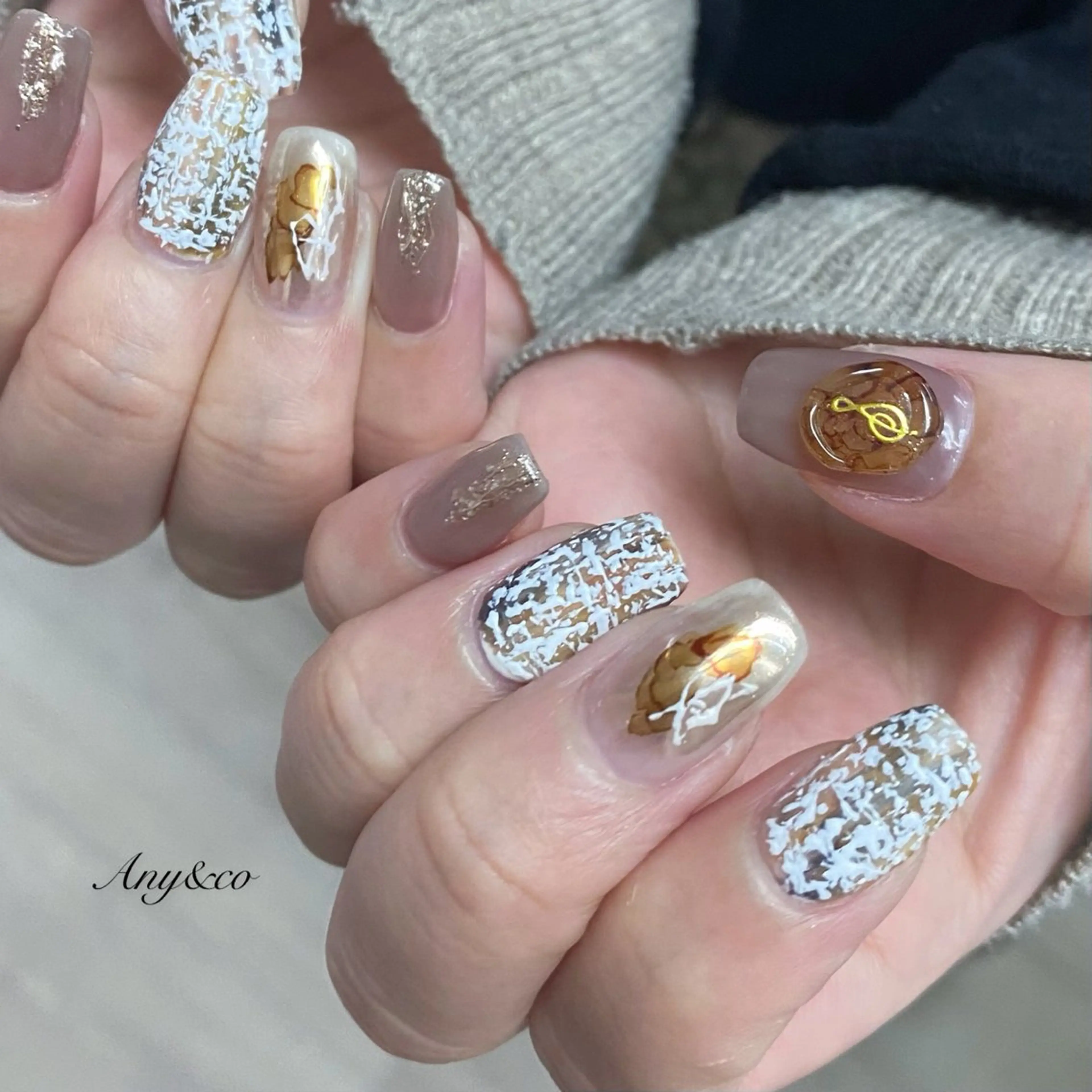 ネイル ミラーネイル ツイードネイル ハンドネイル Any&co 【エニコ】のマツエク・マツパデザイン
