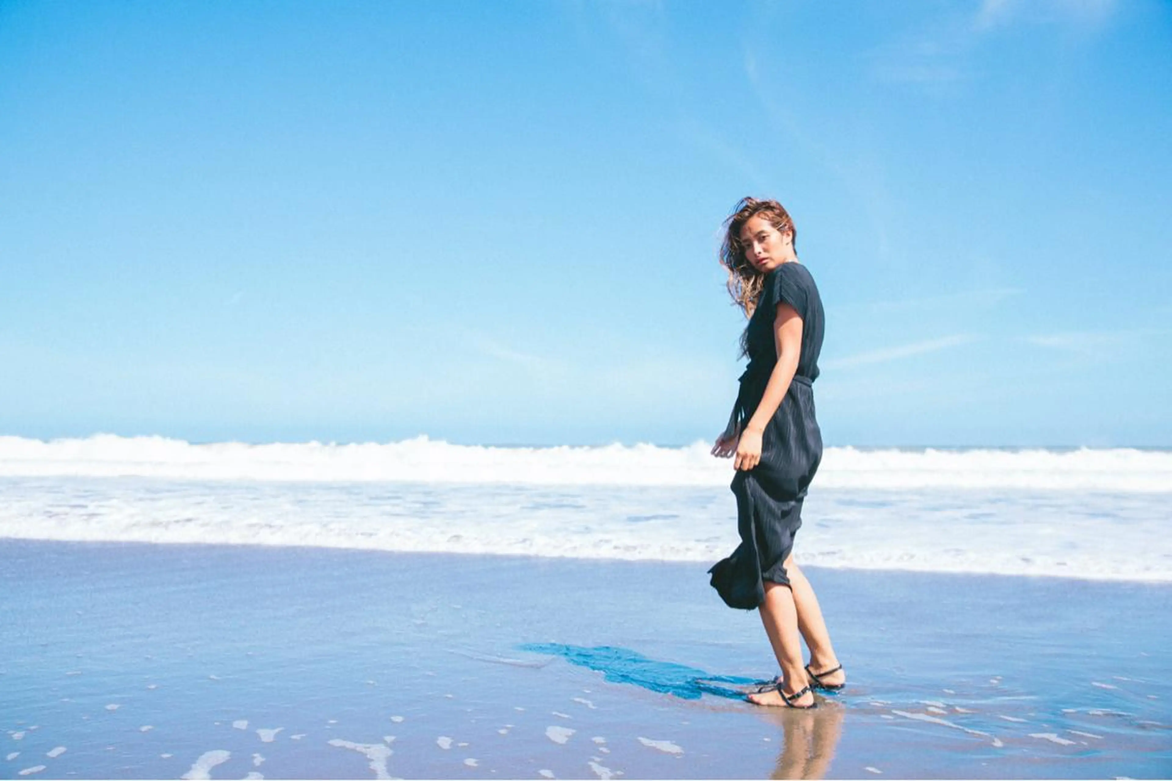 セミロング 外国人風カラー カット ヘアカラー トリートメント 所渉/韓国レイヤー /ウルフカットのヘアスタイル