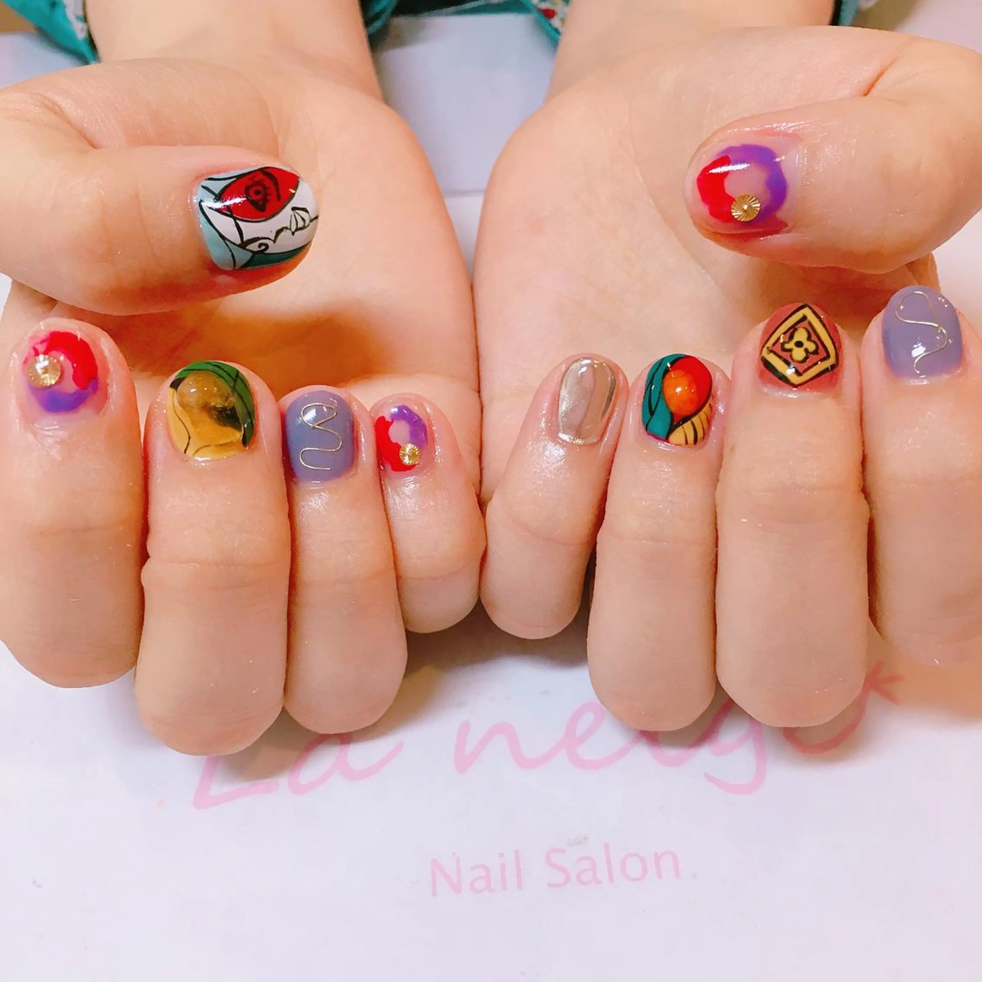 ネイル La neige* yuki 🥯🍑のネイルデザイン