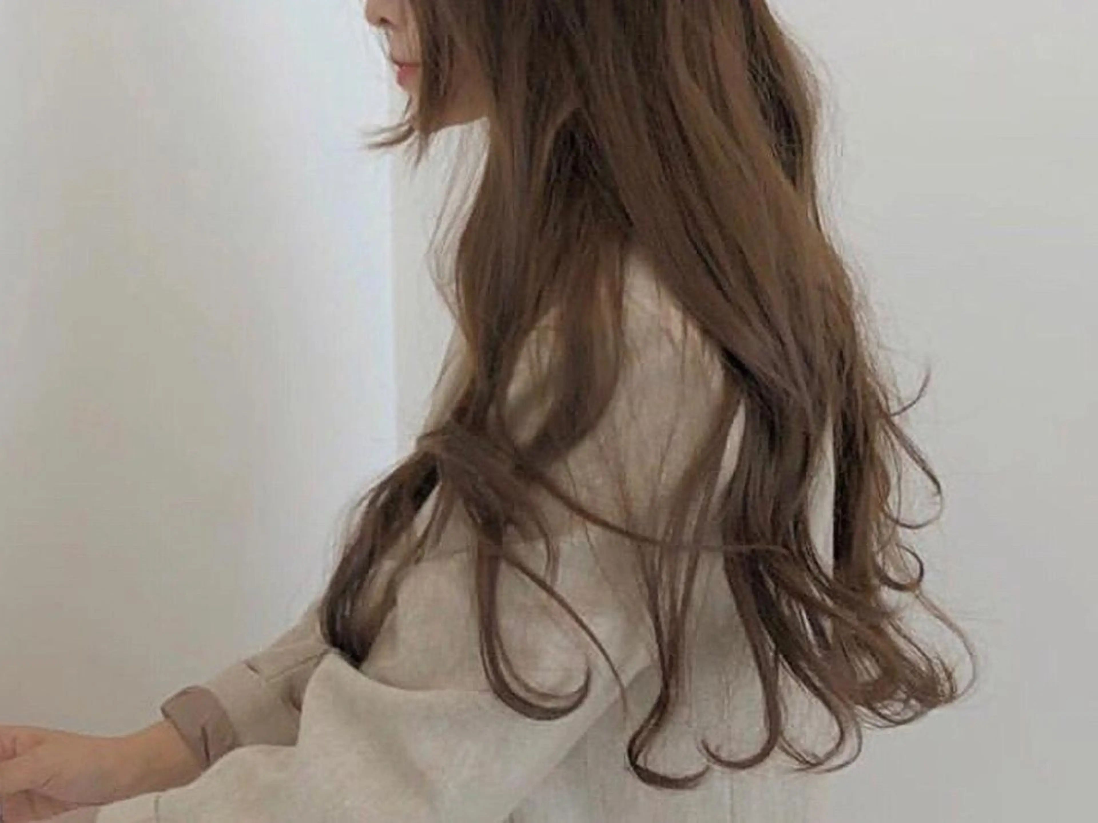 【スタンダードコース🧡色持ちの良い透明感カラー♪】シアカラー&ヒアルロン酸トリートメント✨の写真