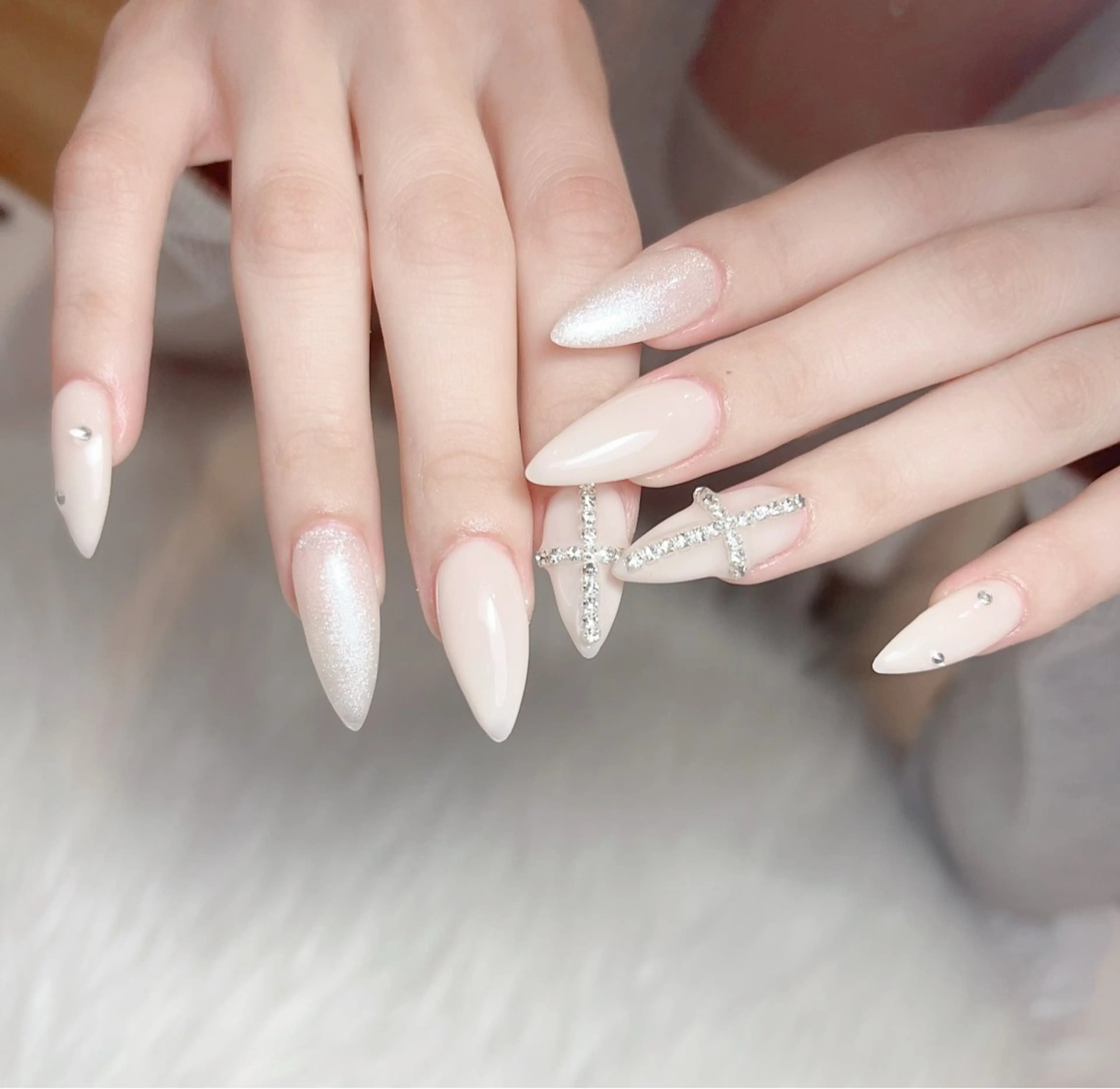 ネイル アートネイル チークネイル フラッシュネイル フットネイル フレンチネイル Floria KANAのネイルデザイン