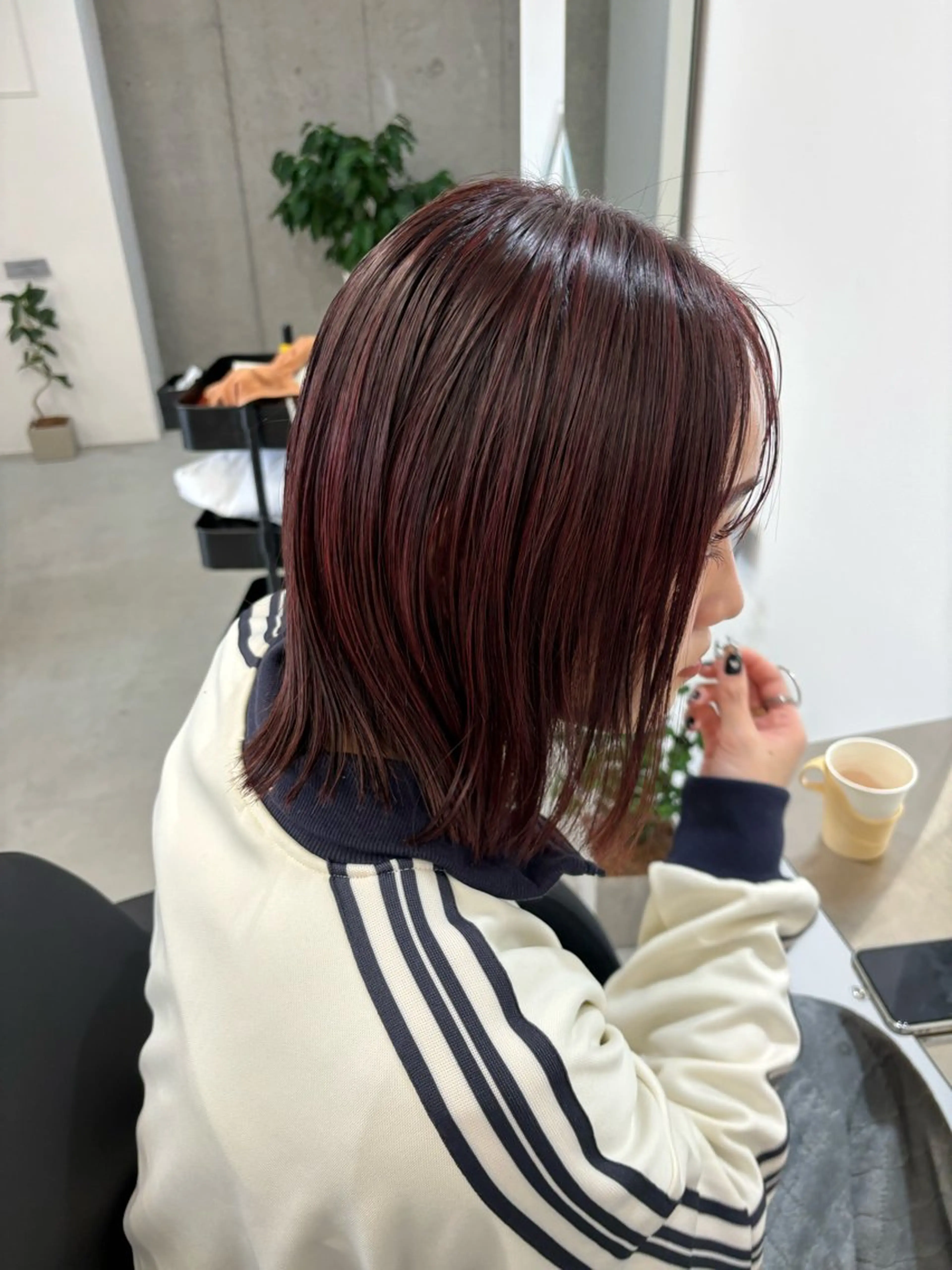 ミディアム 韓国レイヤー🇰🇷 ReLien西大寺店のヘアスタイル