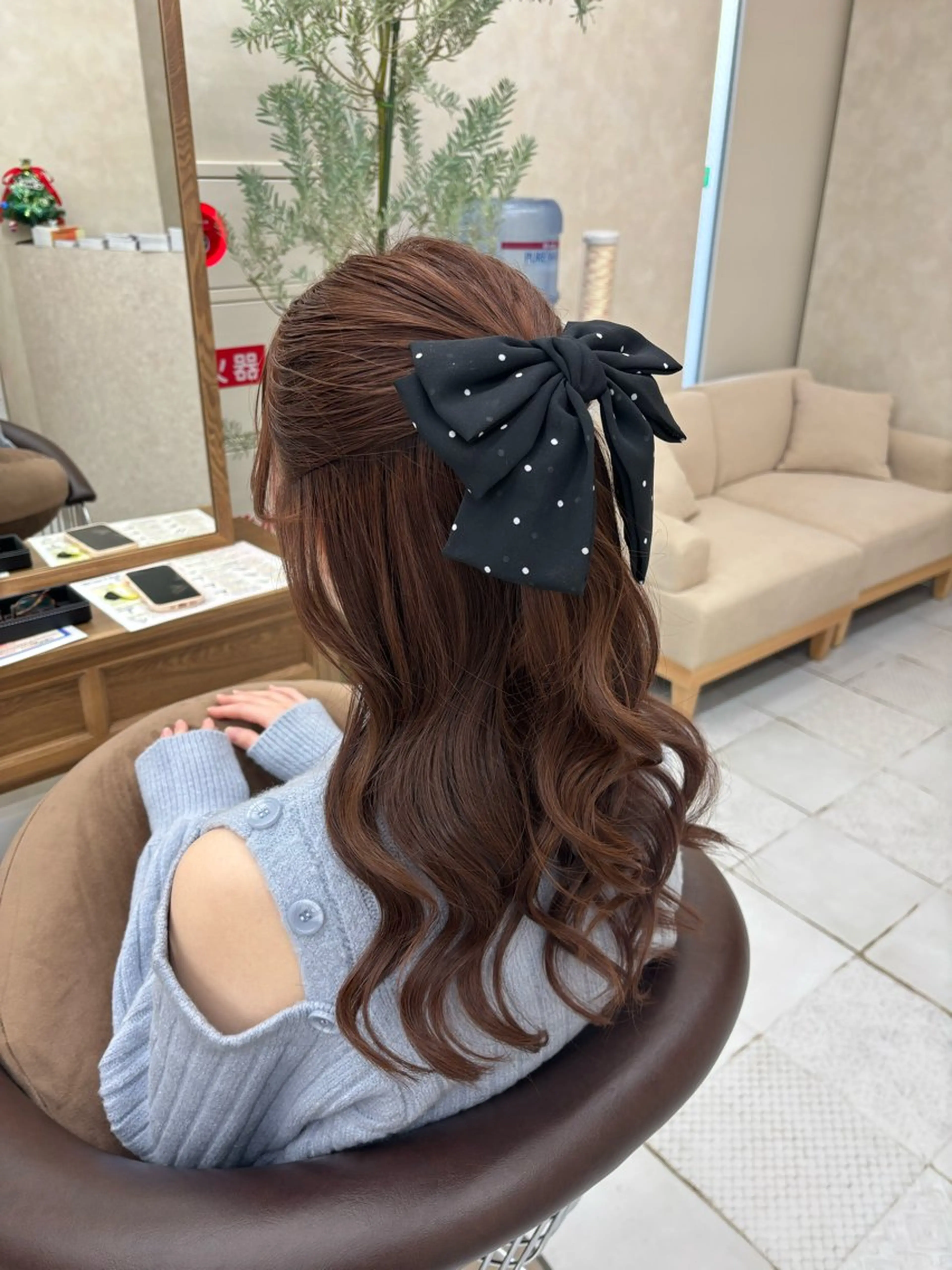 ロング ヘアセット 暖色カラー/ブリーチ なしカラー/艶カラーのヘアスタイル