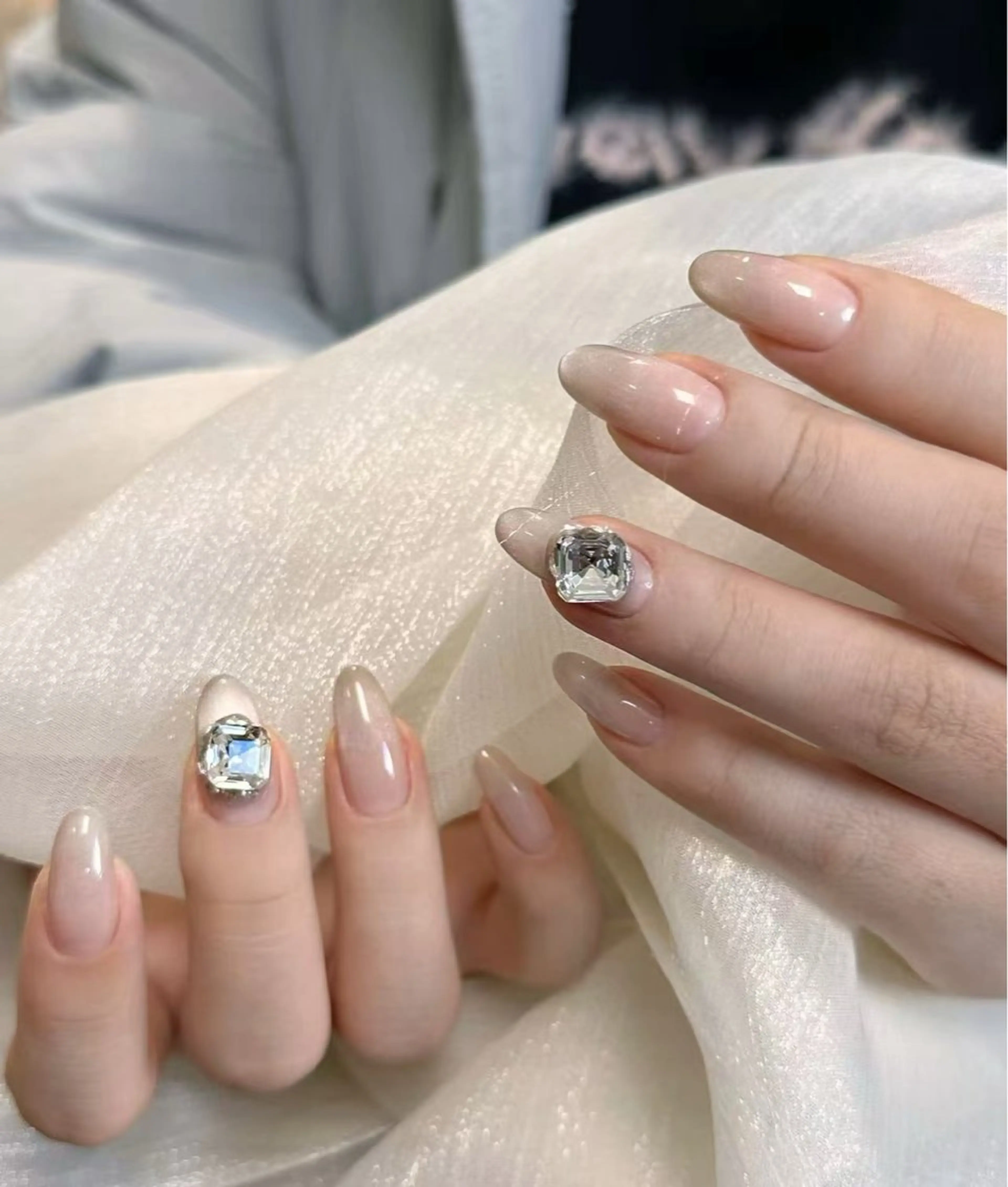 ネイル フラワーネイル フレンチネイル ジェルネイル ガラスフレンチ ハート ハンドネイル BabyYouMi nailのネイルデザイン