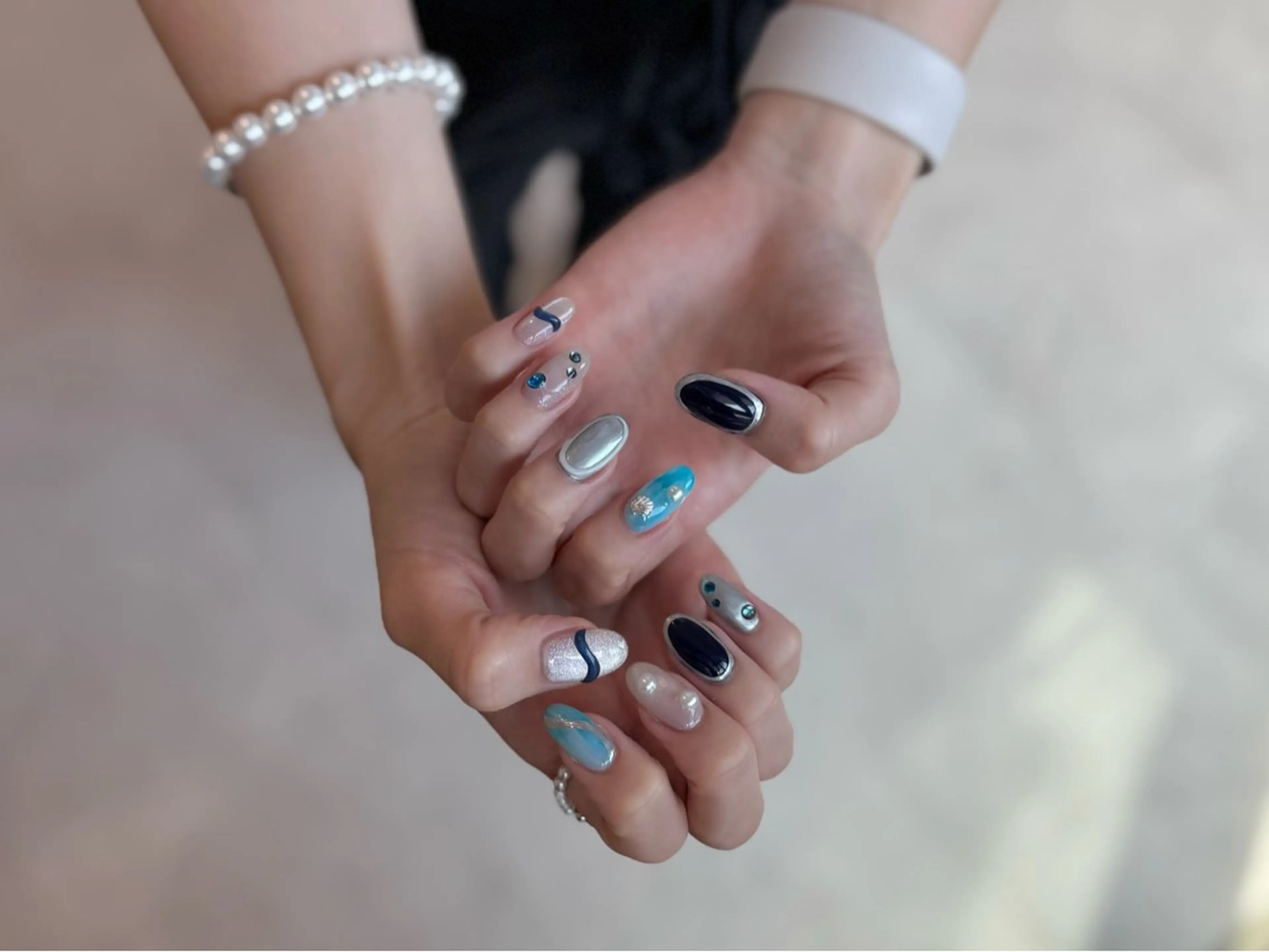 ネイル Hansum所属・hansum 佐伯のネイルデザイン