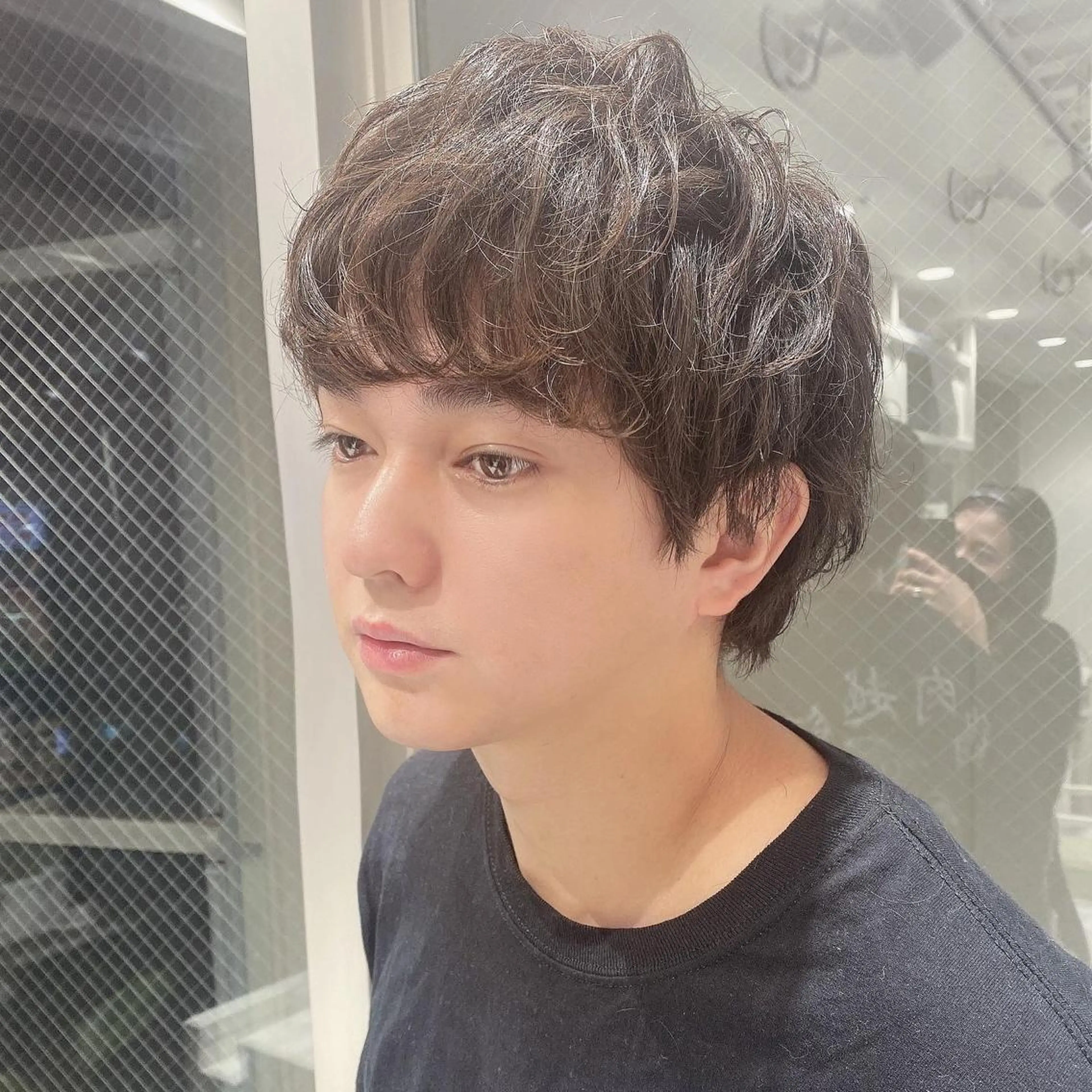 パーマ メンズ メンズパーマ ウルフカット／吉村 桃子のヘアスタイル