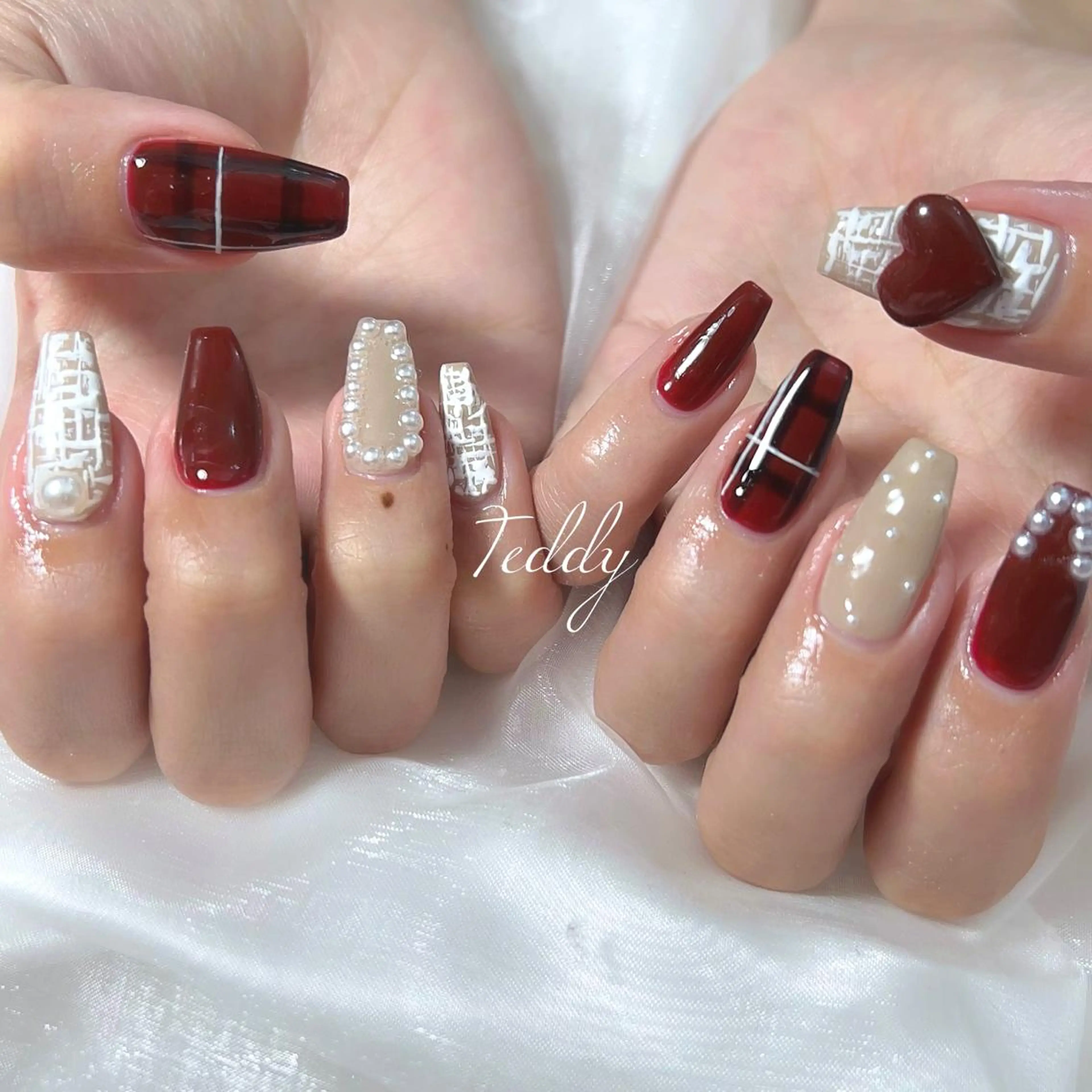 ネイル ハンドネイル ERINA ♥のネイルデザイン