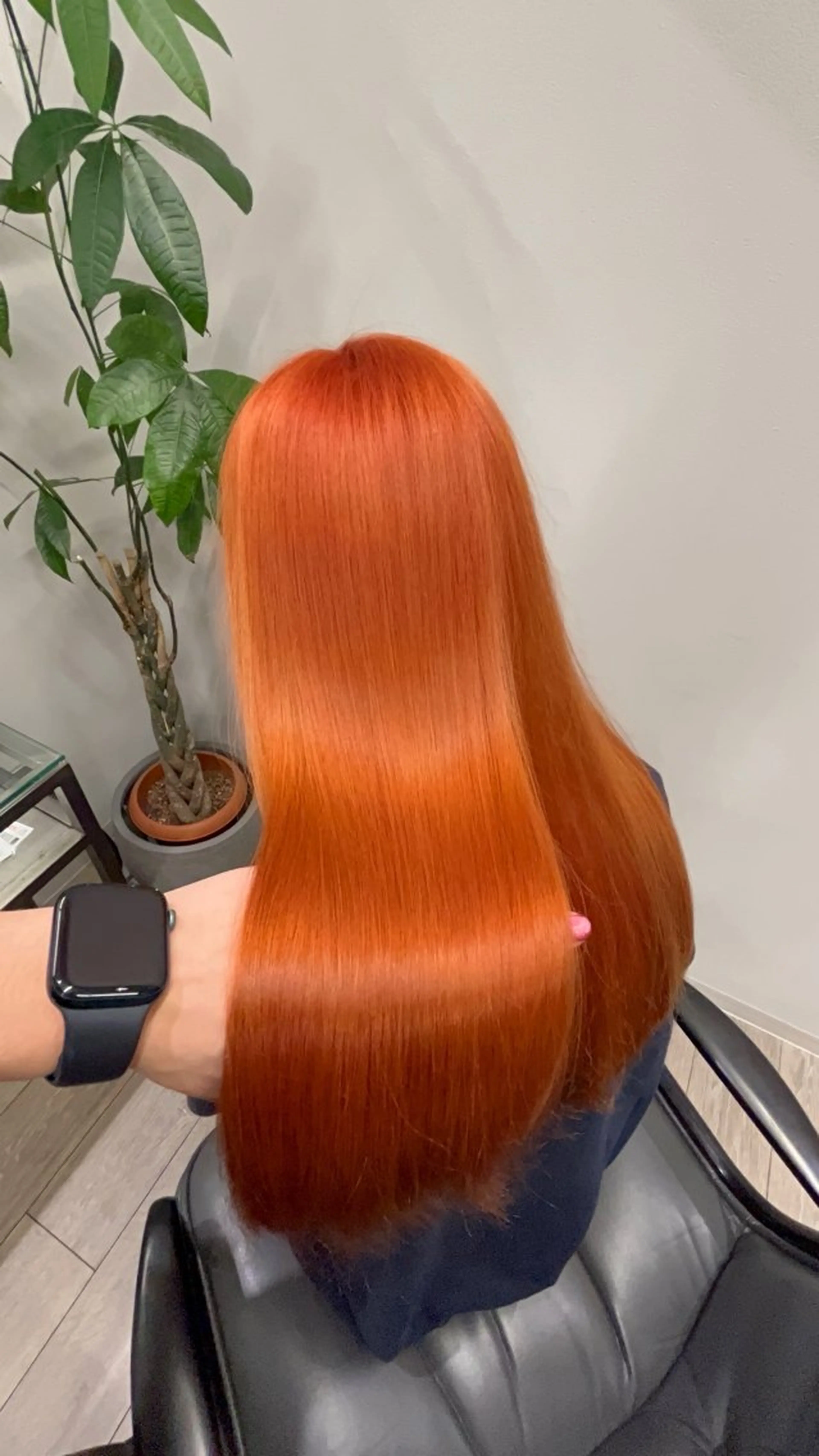 ロング カラー ブリーチ ケアブリーチ ダブルカラー ハイトーンカラー 髪質改善 JIN/暖色カラー /髪質改善/艶髪のヘアスタイル