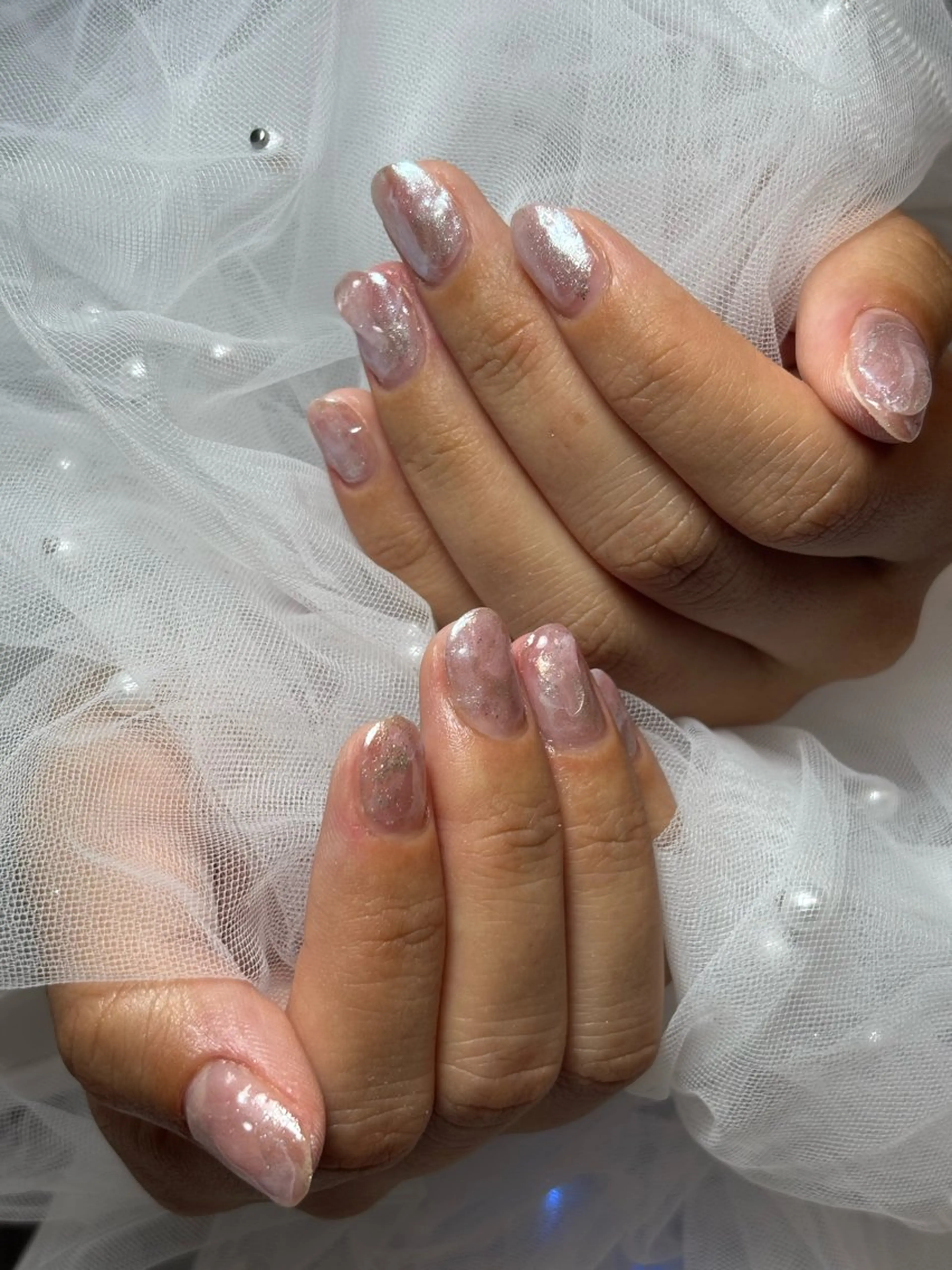 ネイル ニュアンスネイル ぷっくりネイル 三本 綾奈のネイルデザイン