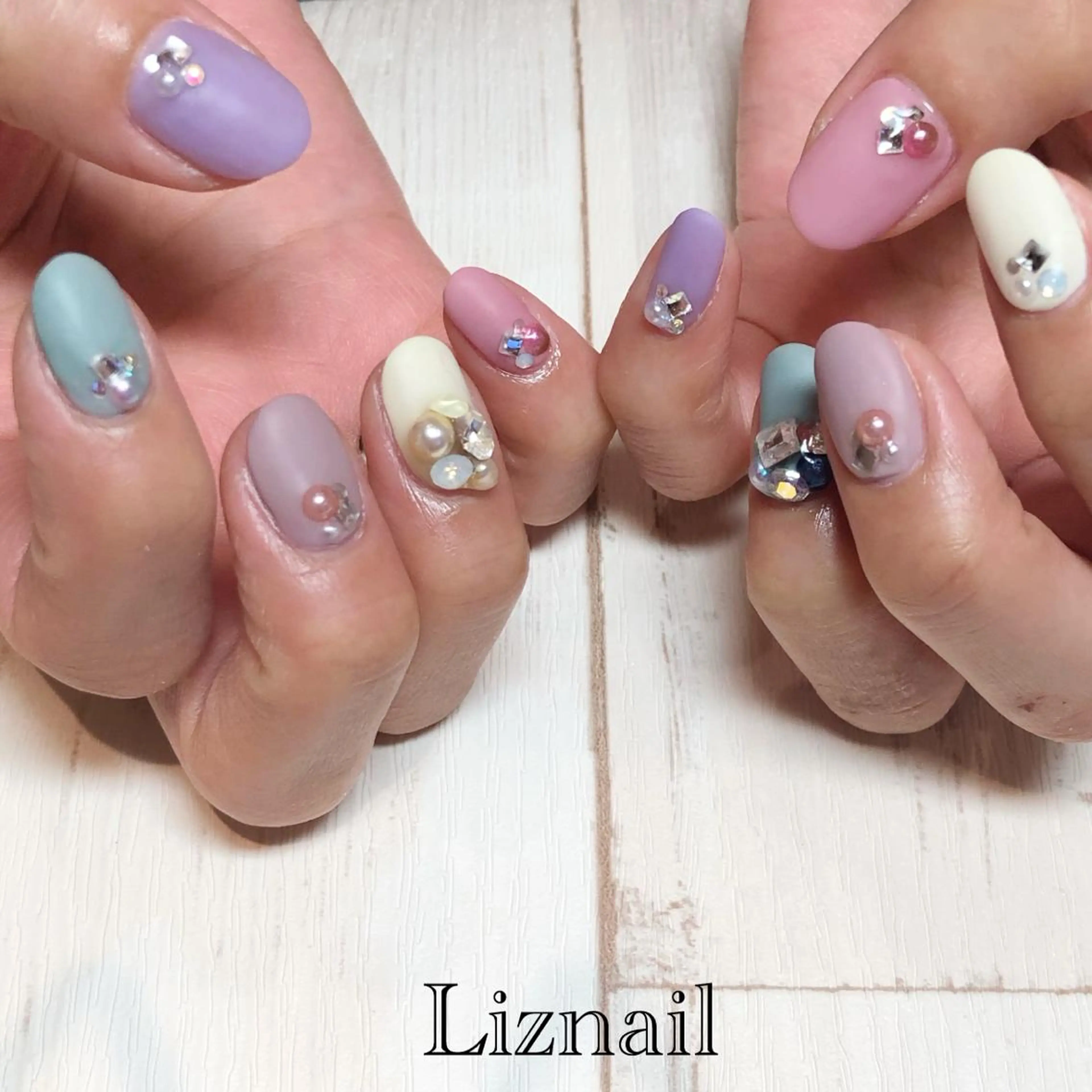 ネイル Rawr / saoriのネイルデザイン