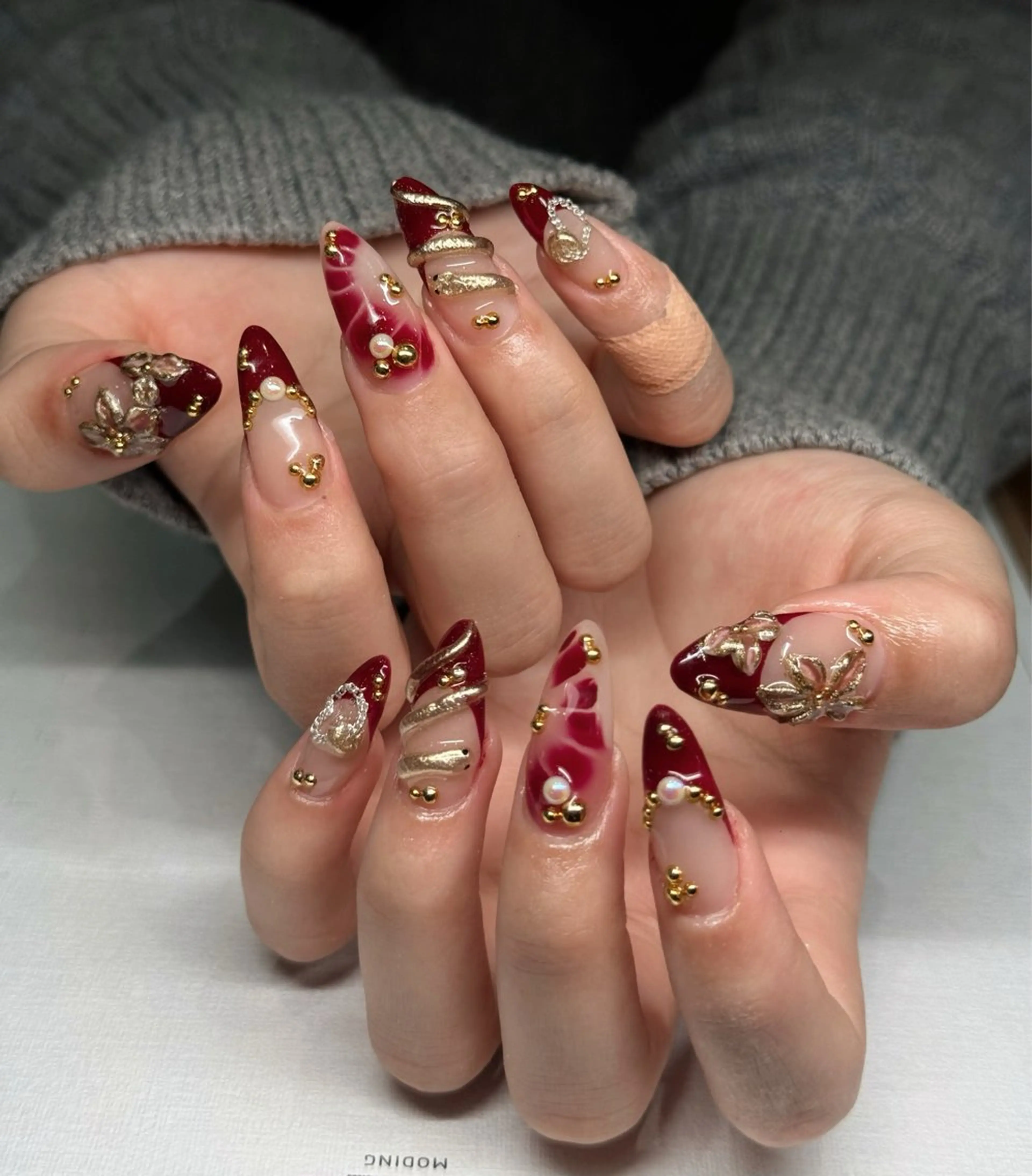 ネイル 桜ネイル フラワーネイル ニュアンスネイル オフィスネイル パステルネイル ハンドネイル MILO 168 池袋のネイルデザイン